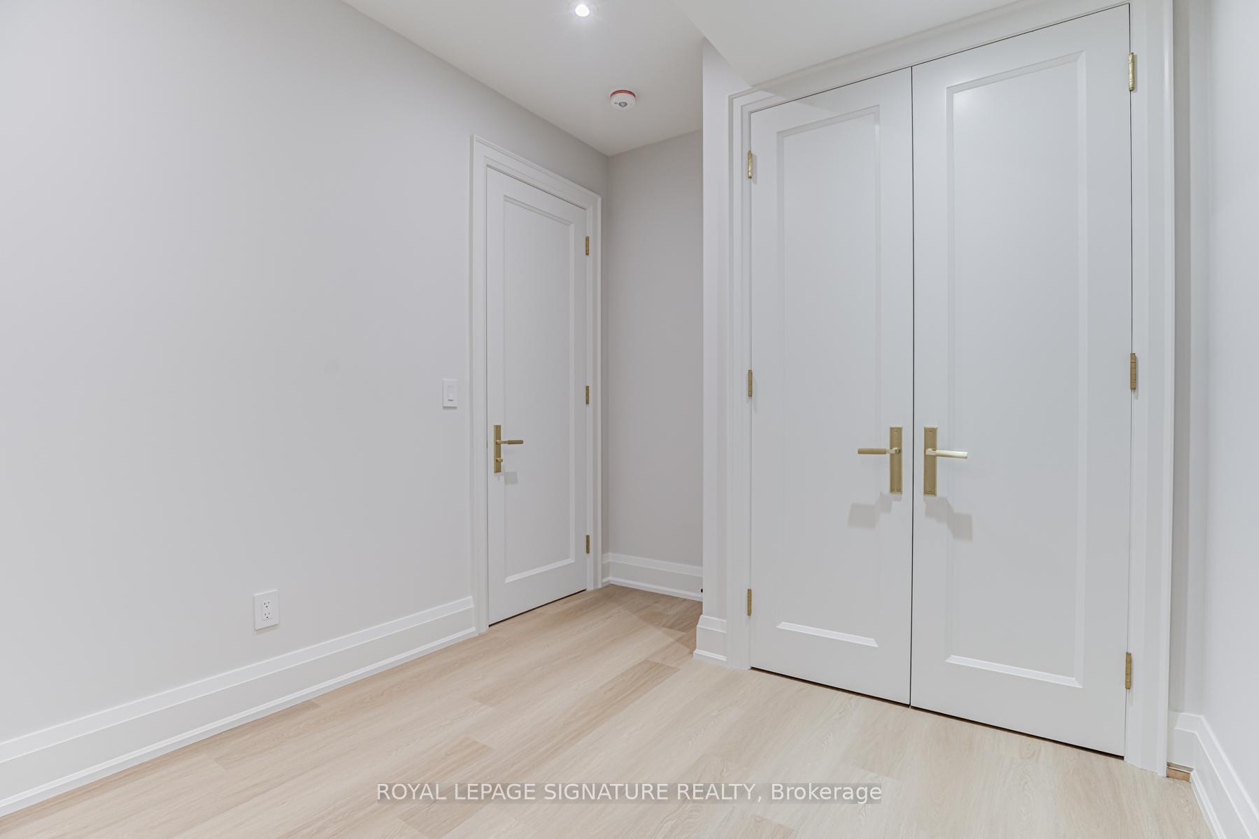 Photo 18 of Unit Lower, 26 Norlong Boulevard, Toronto, East York — HOMEH