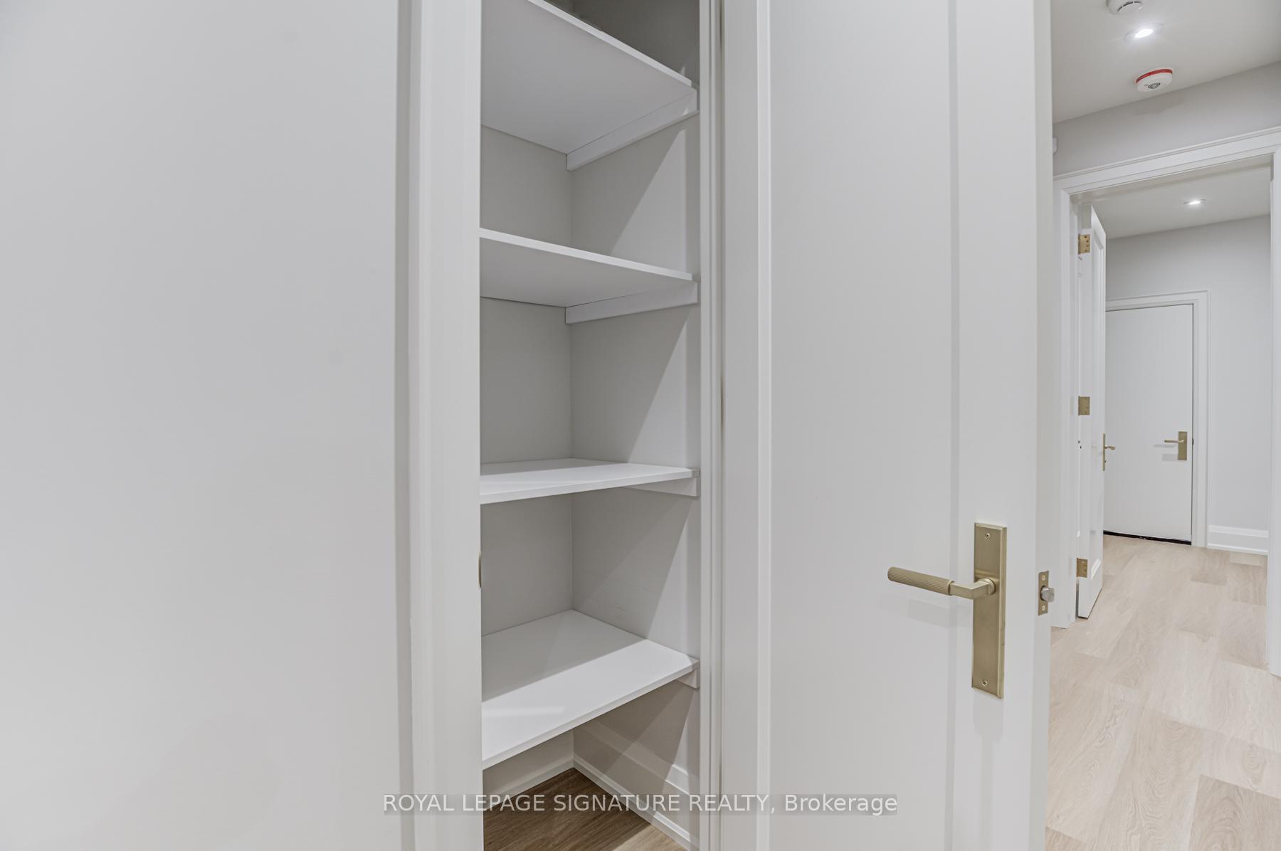 Photo 25 of Unit Lower, 26 Norlong Boulevard, Toronto, East York — HOMEH