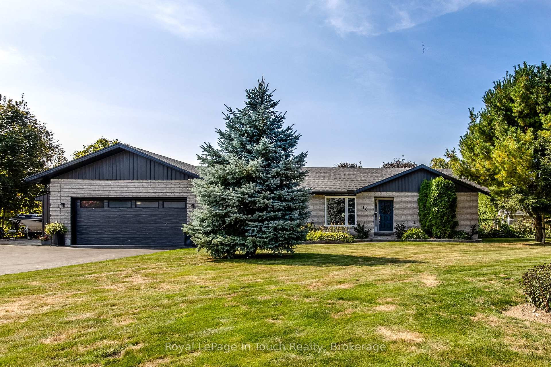 Photo 1 of 18 Dananne Drive, Tiny, Perkinsfield — HOMEH