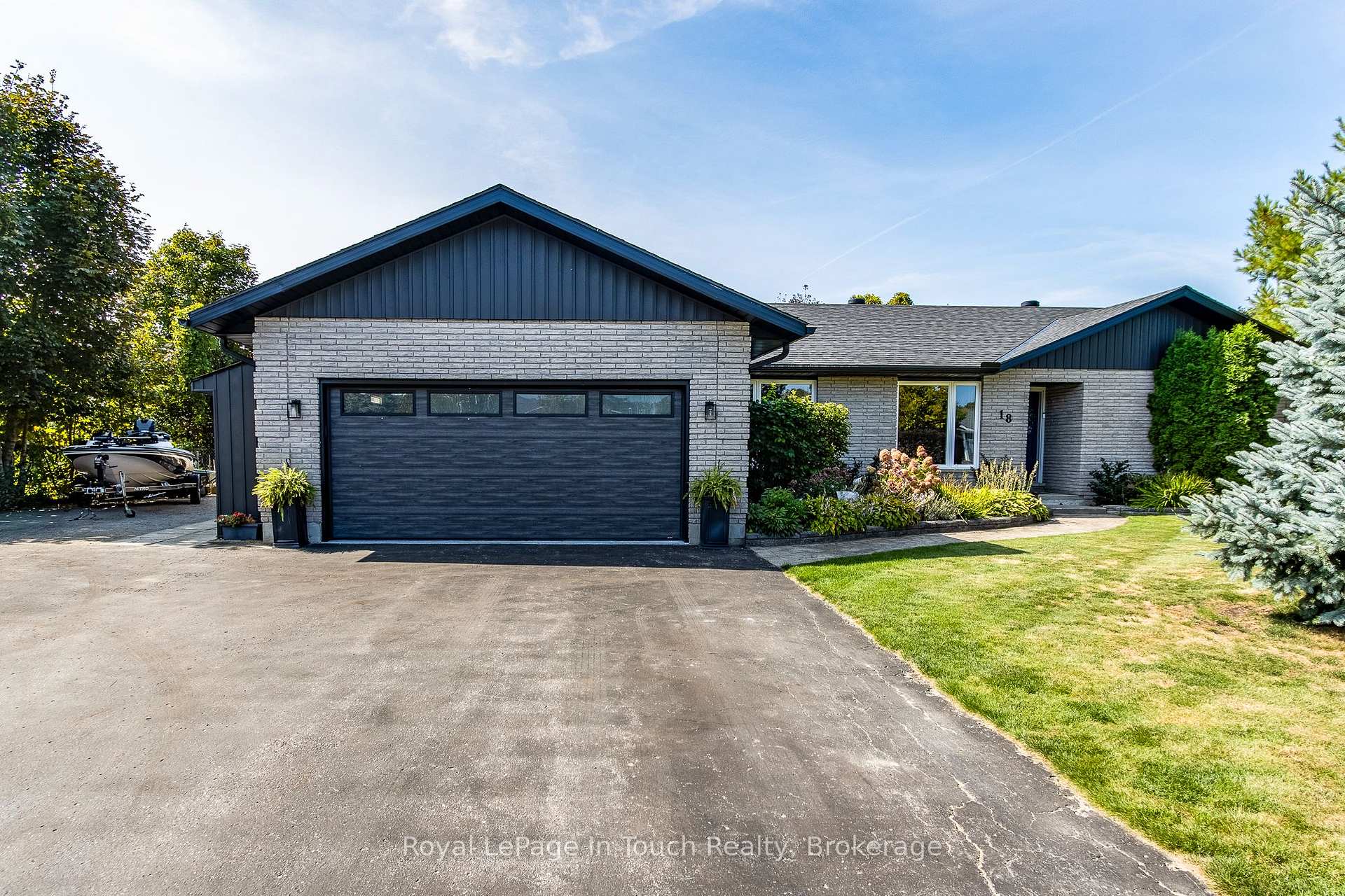 Photo 9 of 18 Dananne Drive, Tiny, Perkinsfield — HOMEH