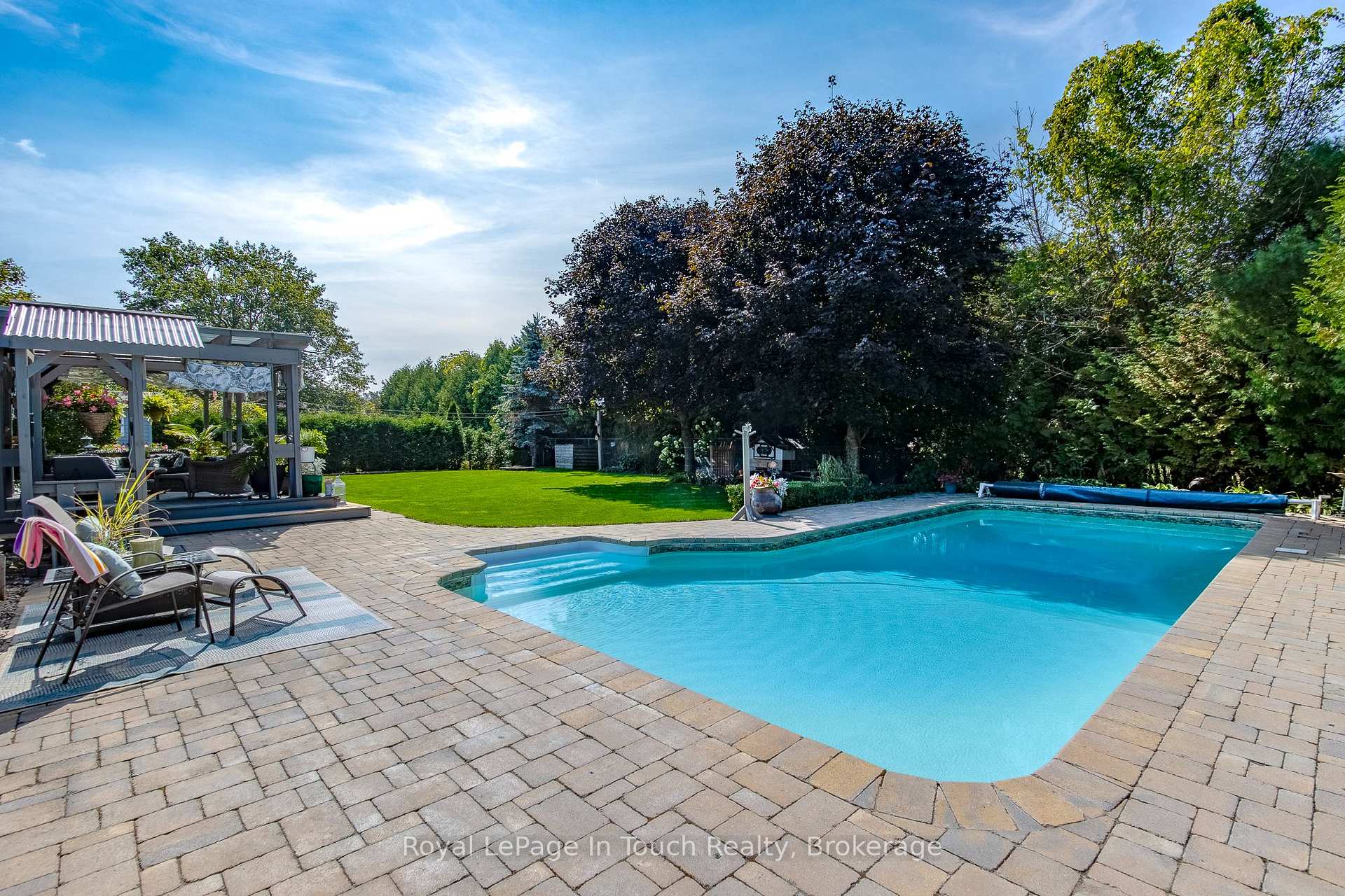 Photo 11 of 18 Dananne Drive, Tiny, Perkinsfield — HOMEH