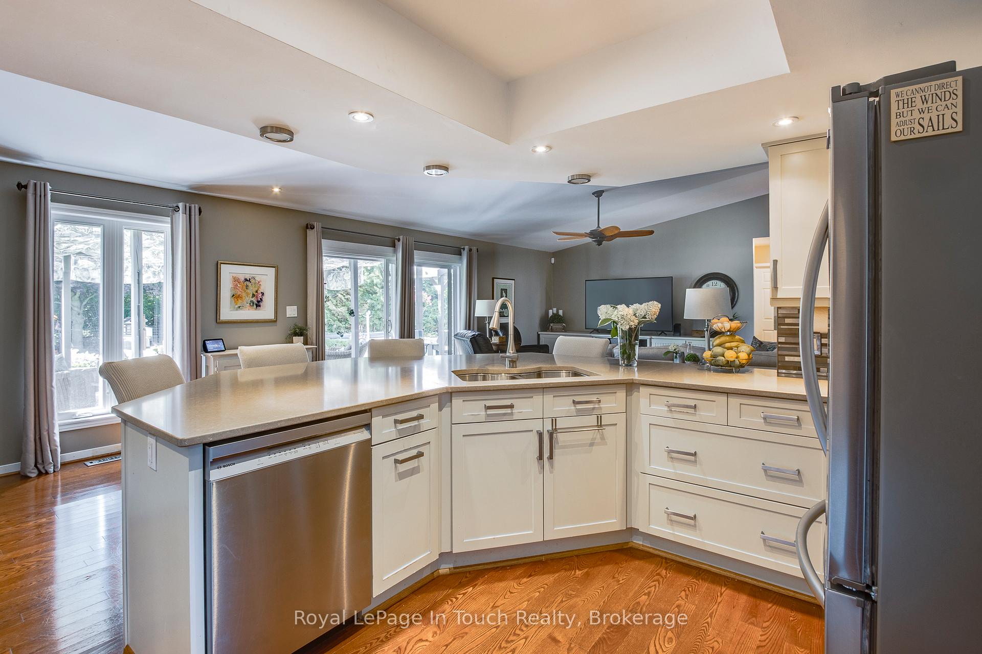 Photo 21 of 18 Dananne Drive, Tiny, Perkinsfield — HOMEH