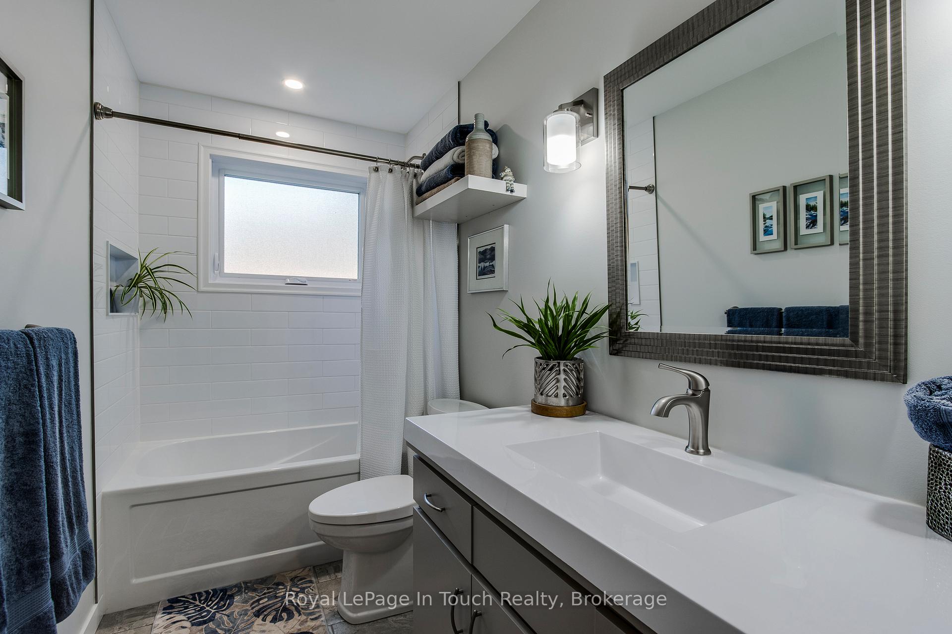 Photo 37 of 18 Dananne Drive, Tiny, Perkinsfield — HOMEH