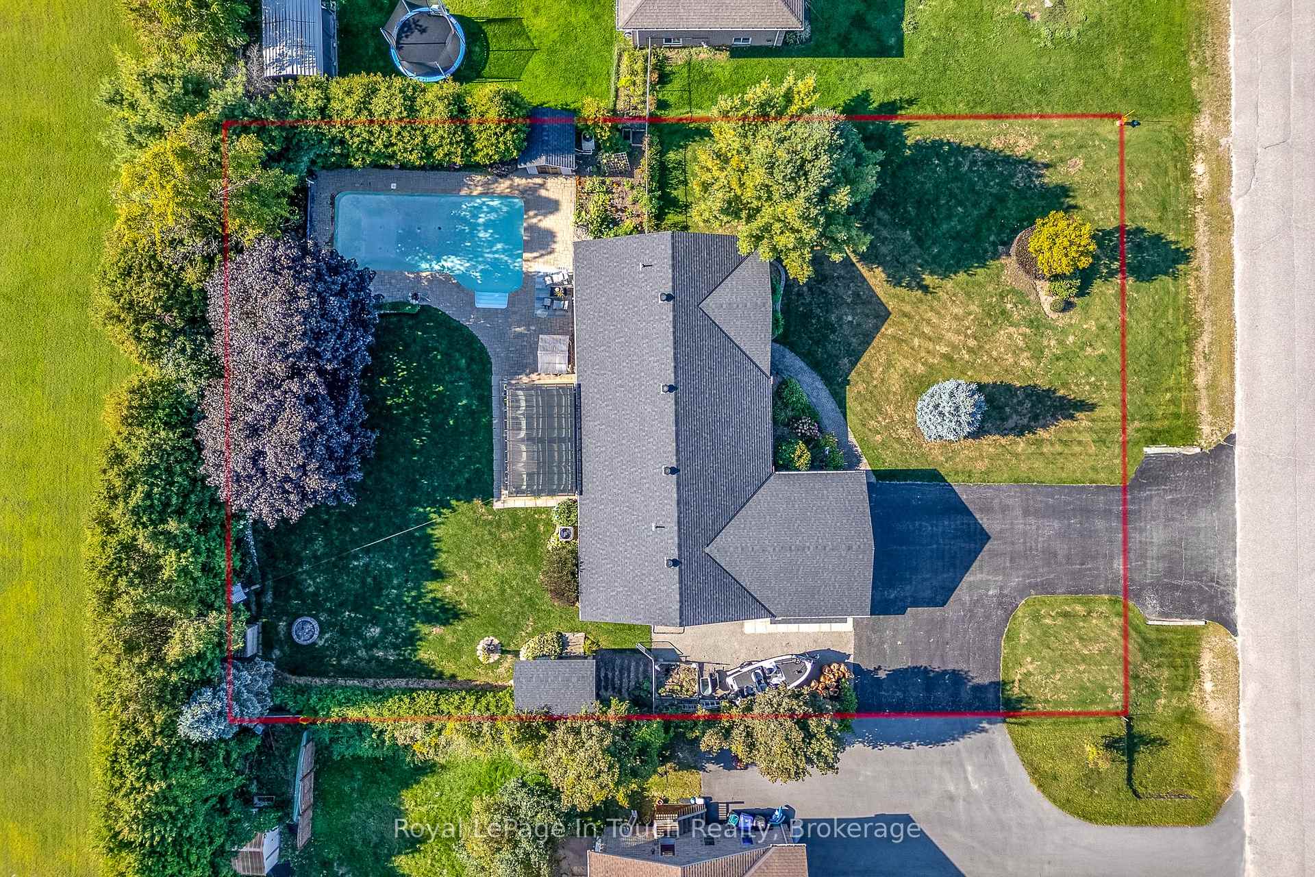 Photo 47 of 18 Dananne Drive, Tiny, Perkinsfield — HOMEH