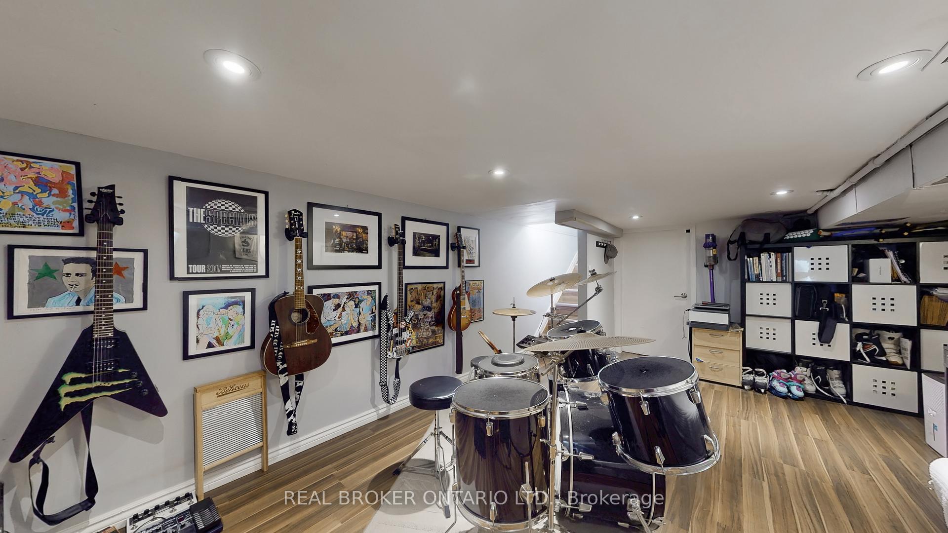Photo 35 of 48 Morse Street, Toronto, South Riverdale — HOMEH