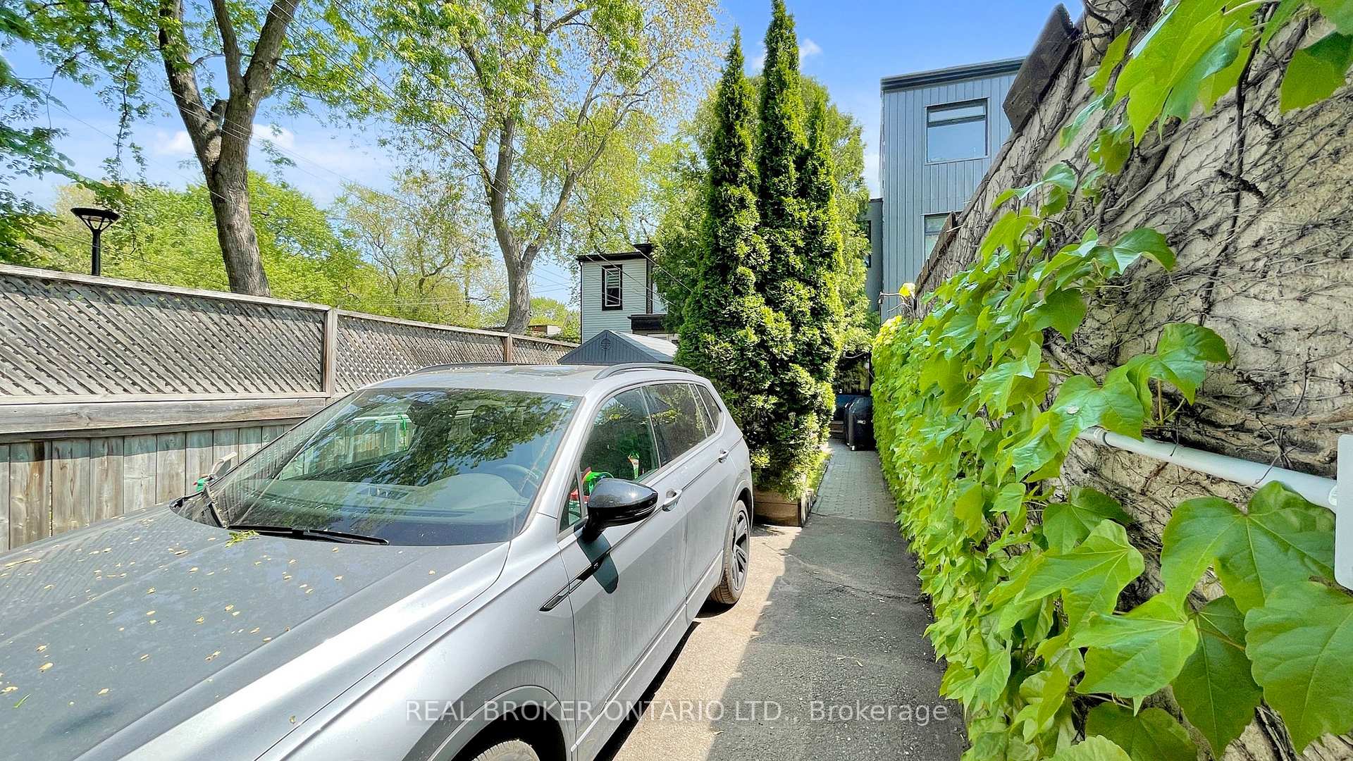 Photo 47 of 48 Morse Street, Toronto, South Riverdale — HOMEH