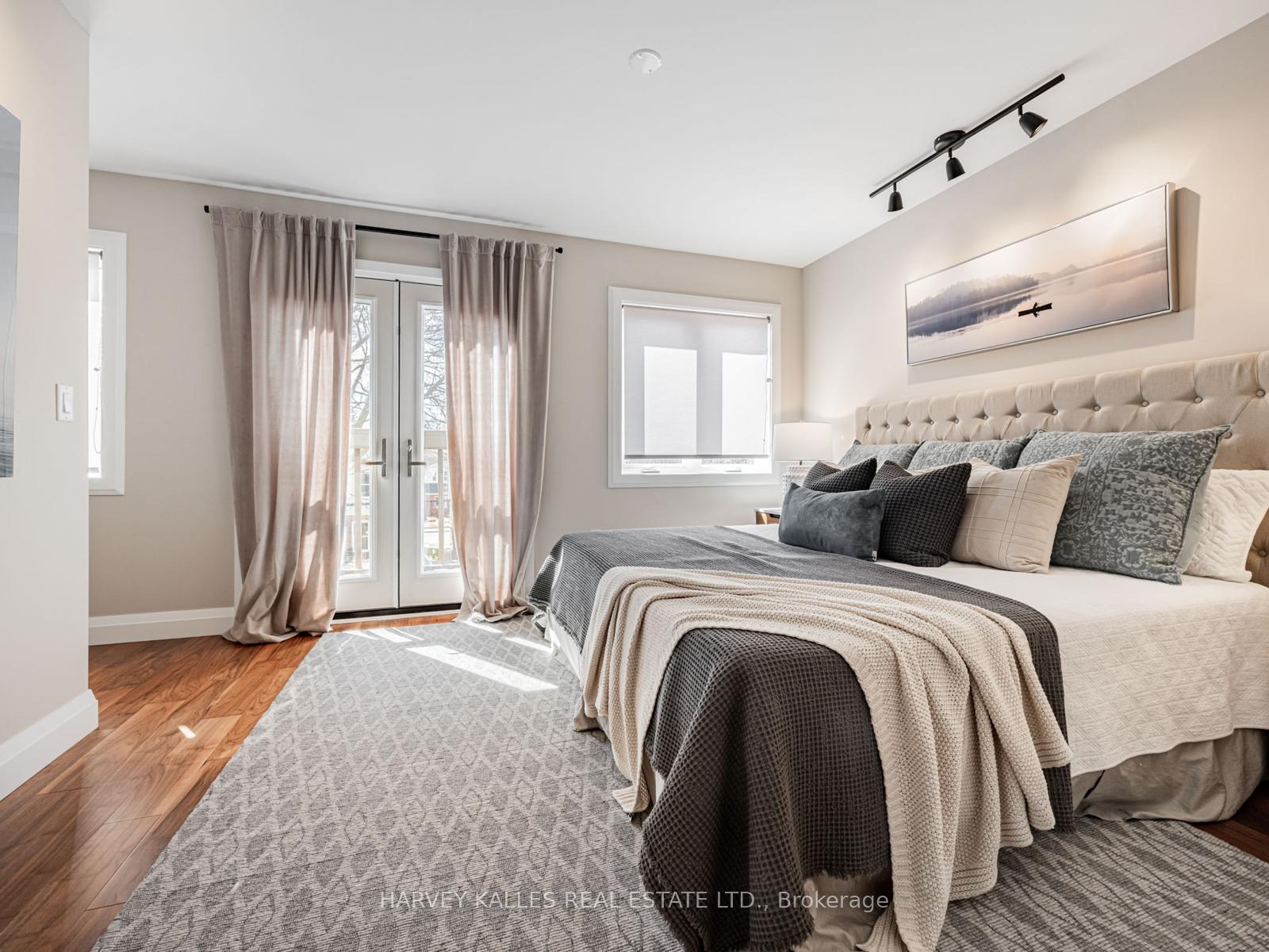 Photo 14 of 511 Sammon Avenue, Toronto, Danforth Village-East York — HOMEH