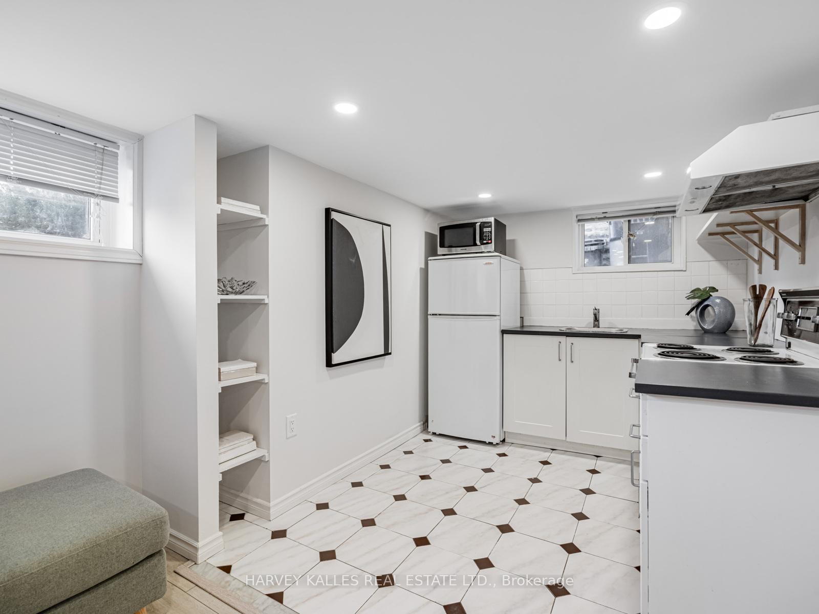 Photo 22 of 511 Sammon Avenue, Toronto, Danforth Village-East York — HOMEH