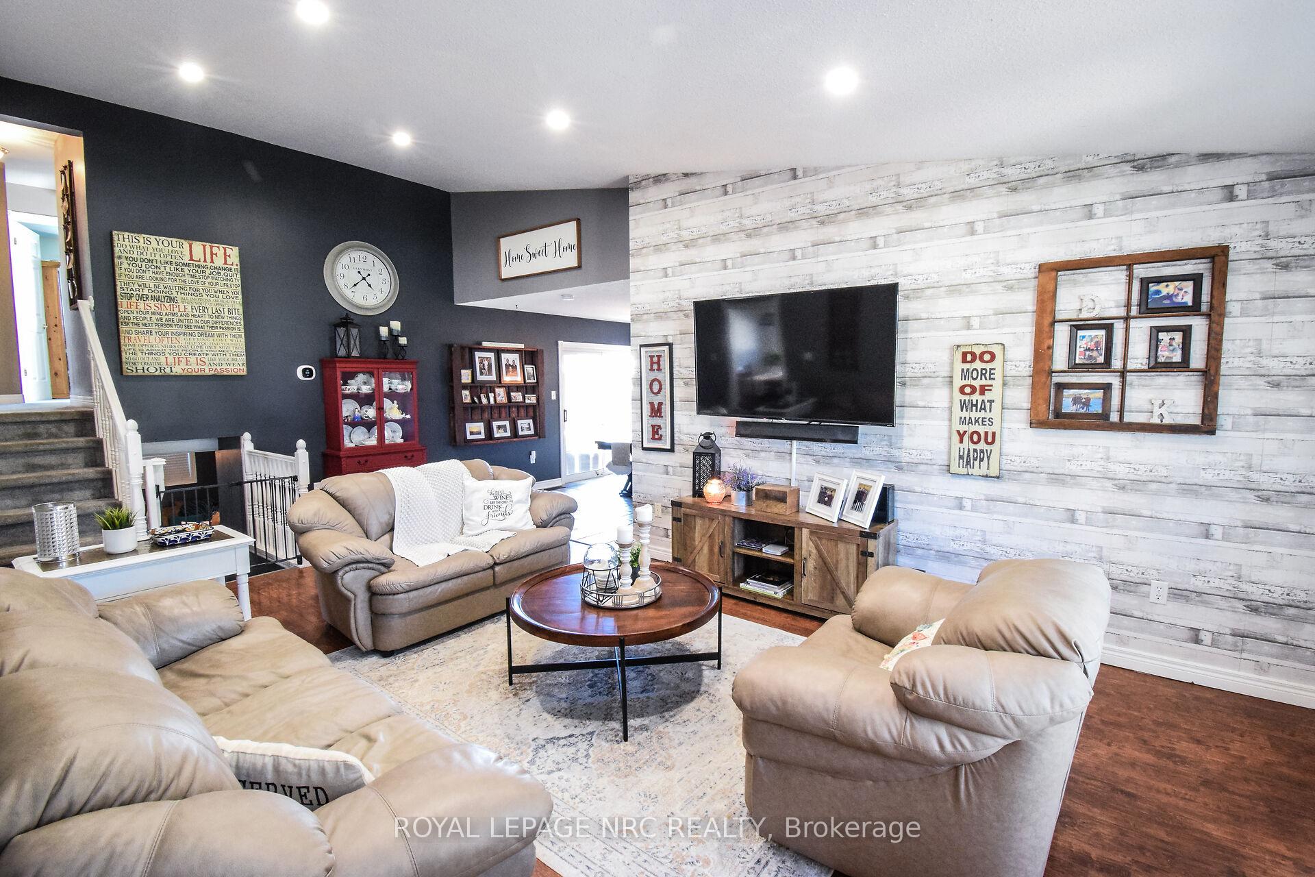 Photo 6 of 37 Biggar Road, Thorold, Port Robinson — HOMEH