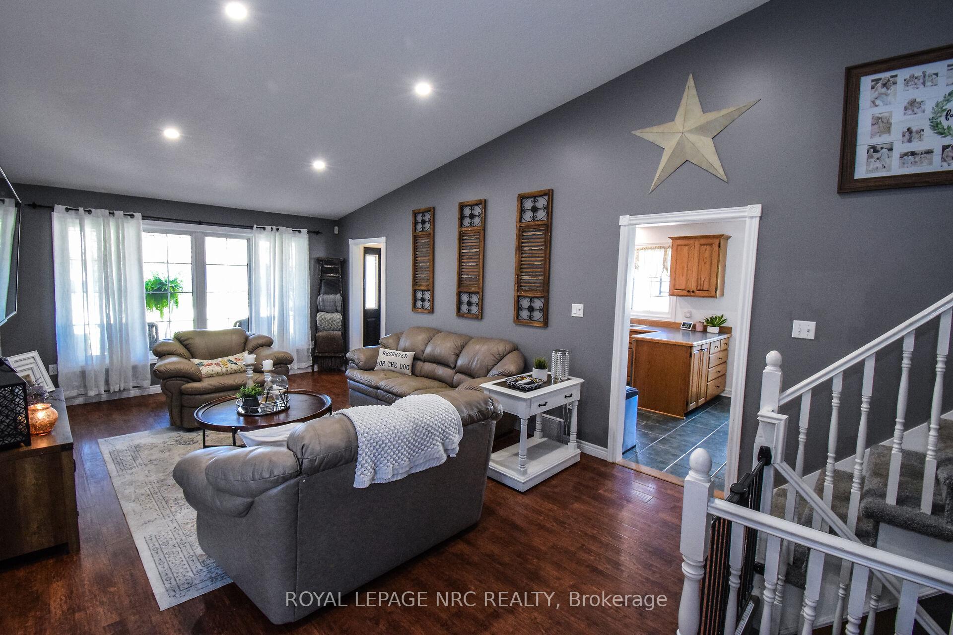 Photo 9 of 37 Biggar Road, Thorold, Port Robinson — HOMEH