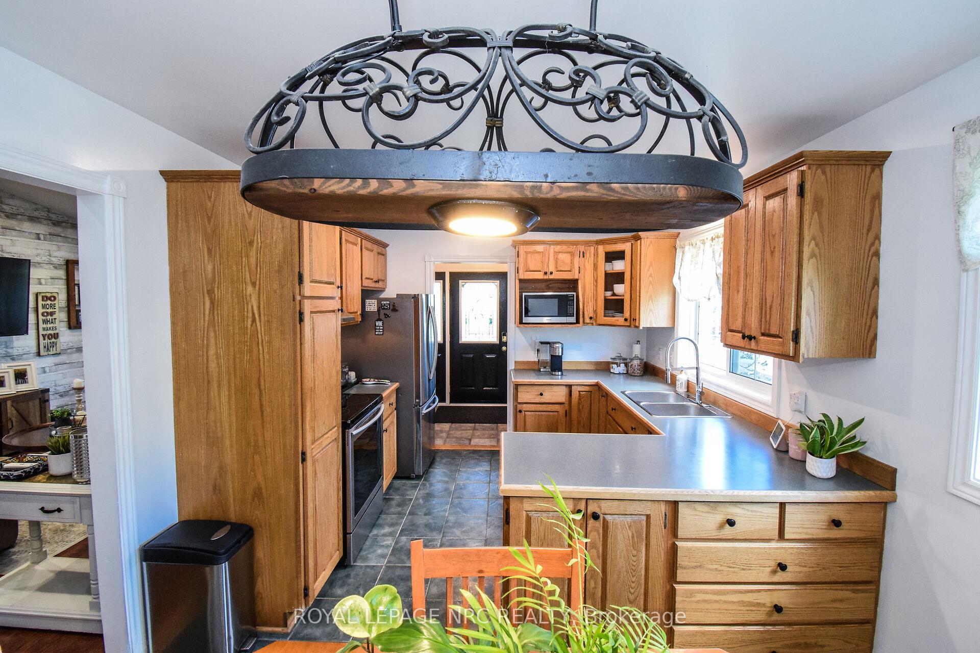 Photo 15 of 37 Biggar Road, Thorold, Port Robinson — HOMEH