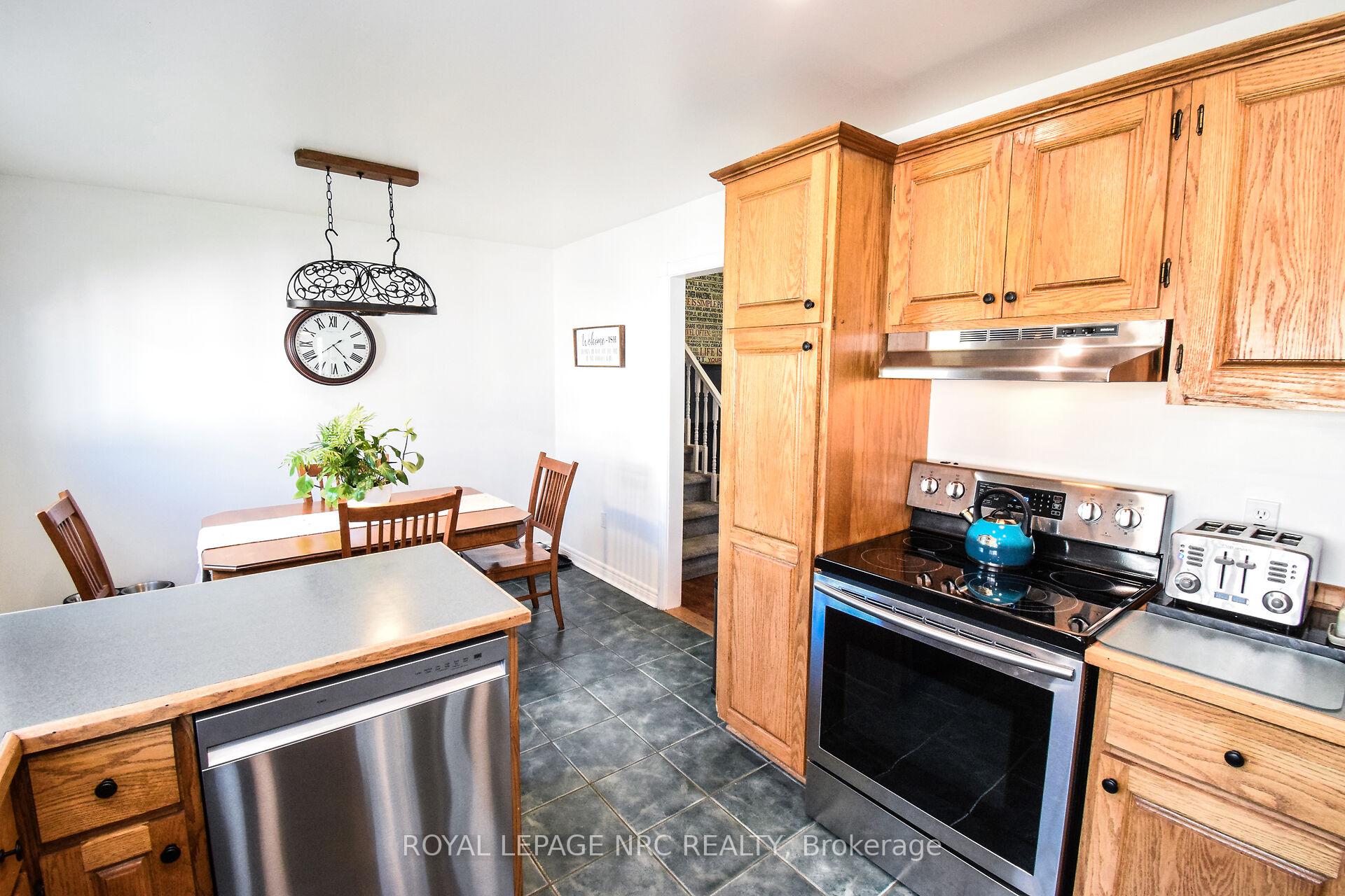 Photo 18 of 37 Biggar Road, Thorold, Port Robinson — HOMEH