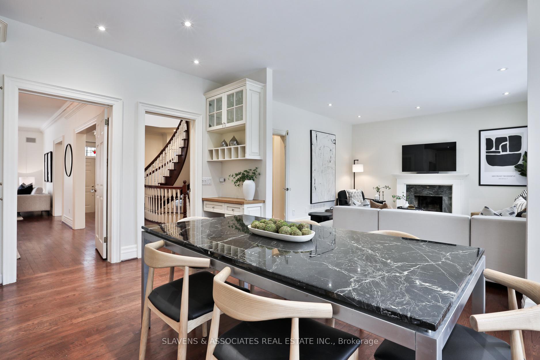 Photo 13 of 415 Cranbrooke Avenue, Toronto, Bedford Park-Nortown — HOMEH