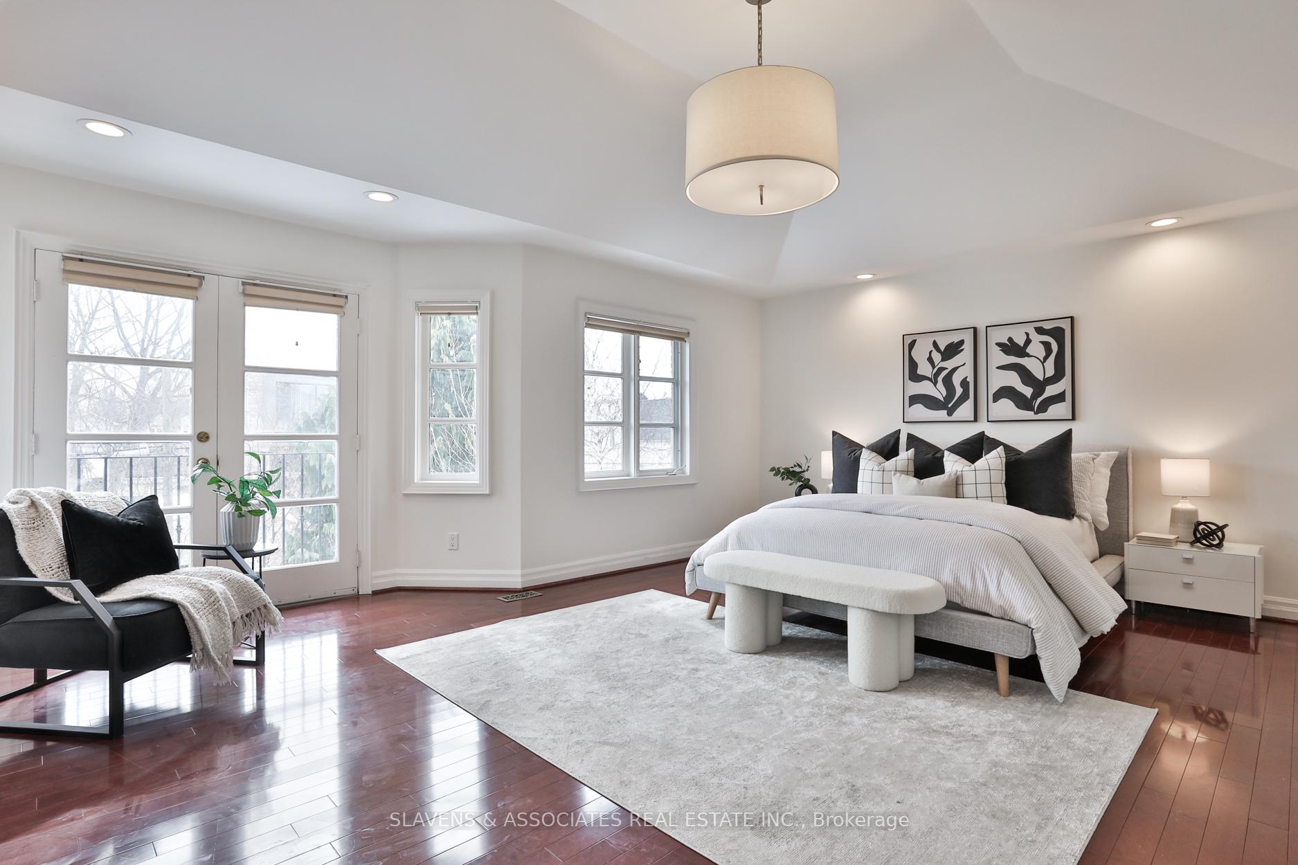 Photo 22 of 415 Cranbrooke Avenue, Toronto, Bedford Park-Nortown — HOMEH