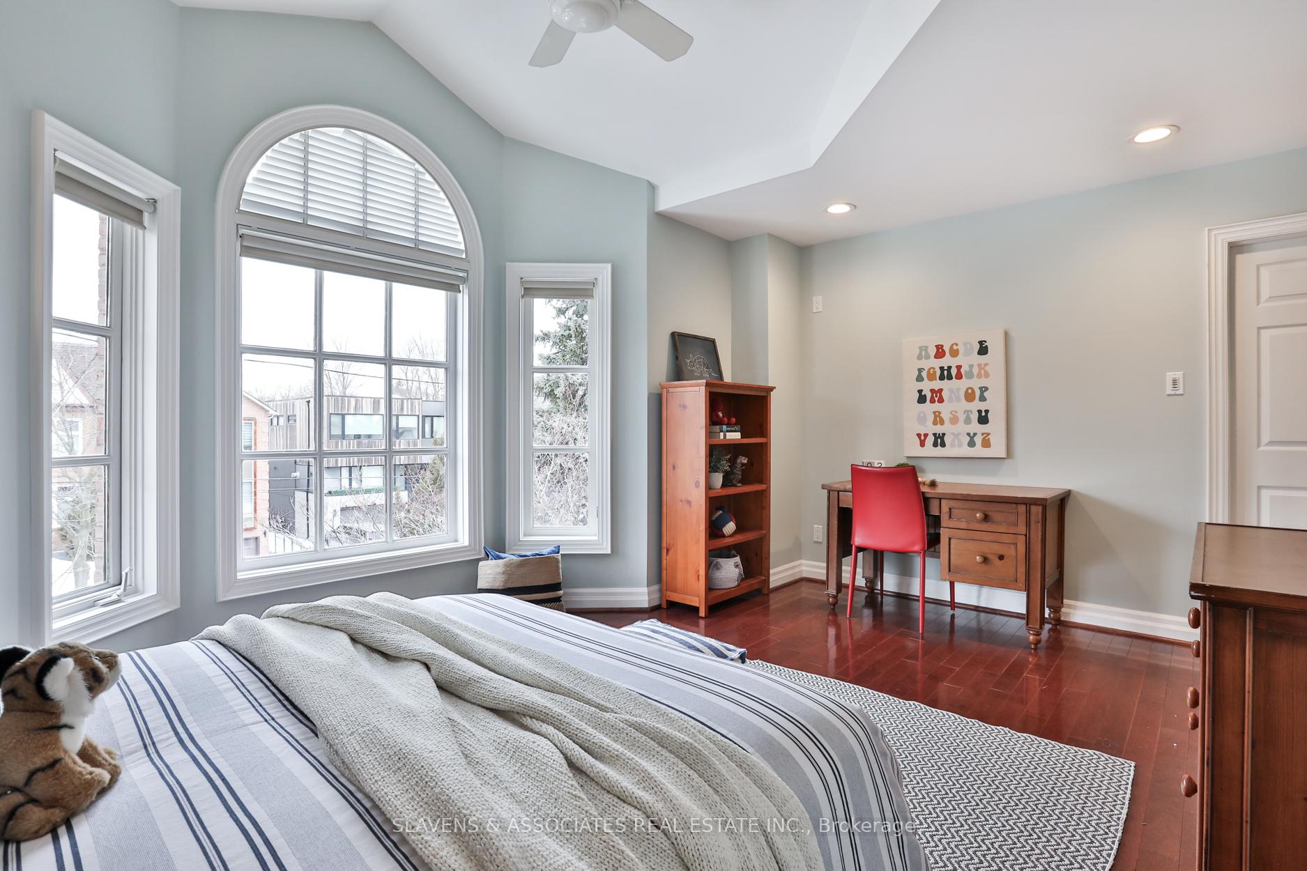 Photo 28 of 415 Cranbrooke Avenue, Toronto, Bedford Park-Nortown — HOMEH