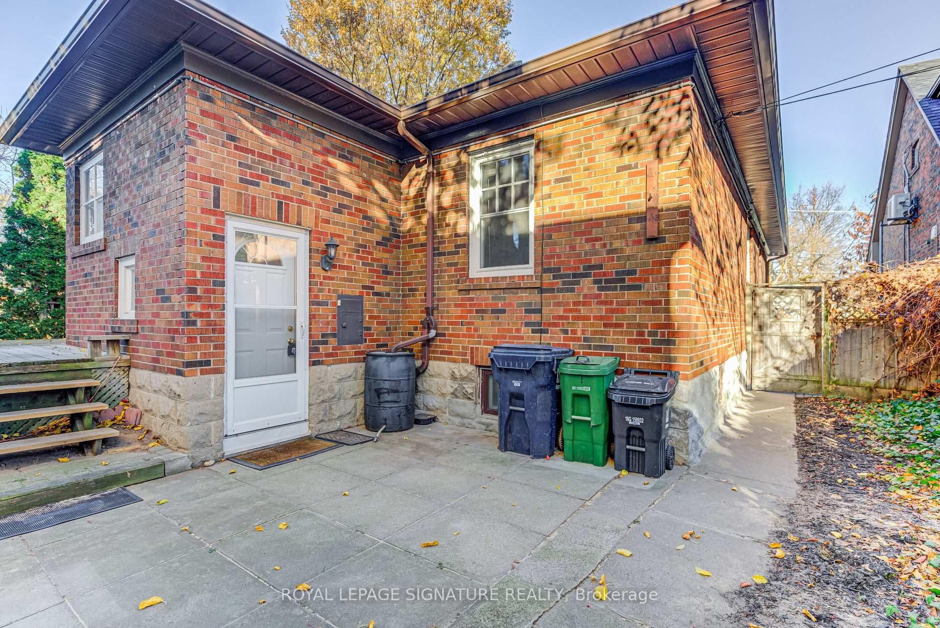 Photo 2 of Unit Lower, 81 Hopedale Avenue, Toronto, Broadview North — HOMEH