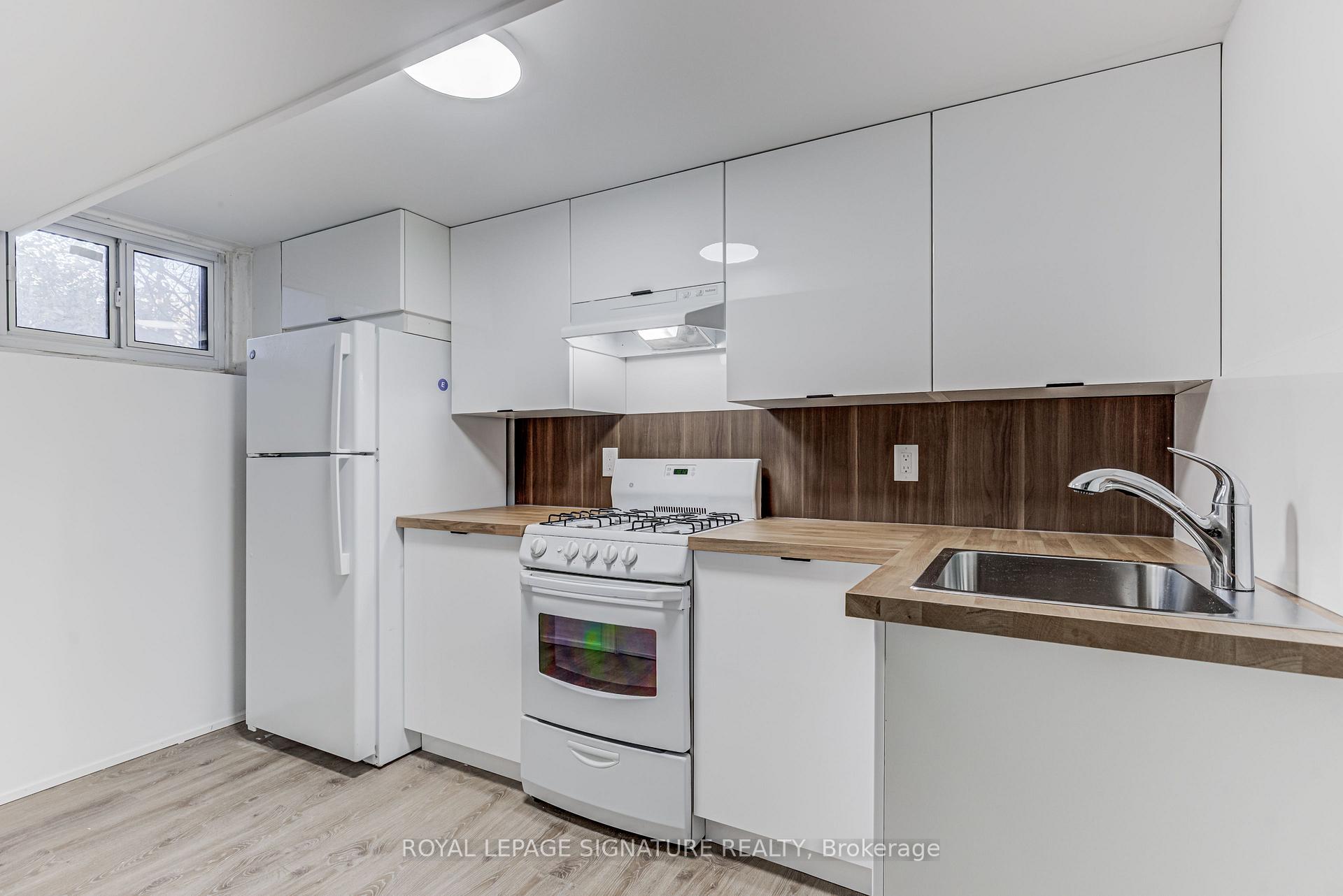 Photo 6 of Unit Lower, 81 Hopedale Avenue, Toronto, Broadview North — HOMEH