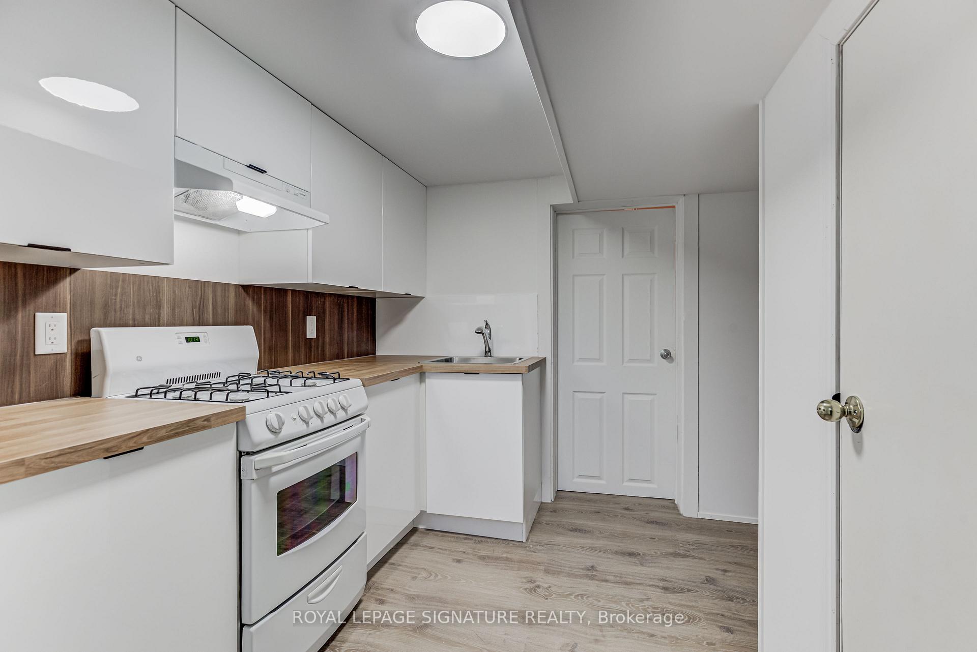 Photo 8 of Unit Lower, 81 Hopedale Avenue, Toronto, Broadview North — HOMEH