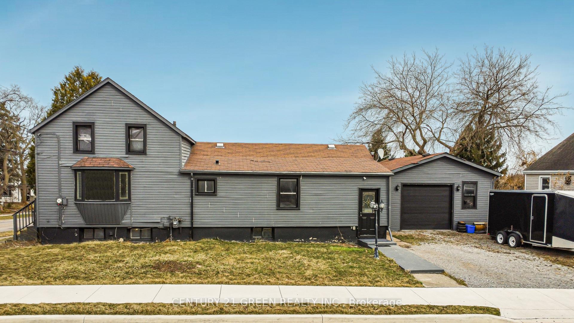 Photo 3 of 35 St David Street W, Thorold, Thorold Downtown — HOMEH