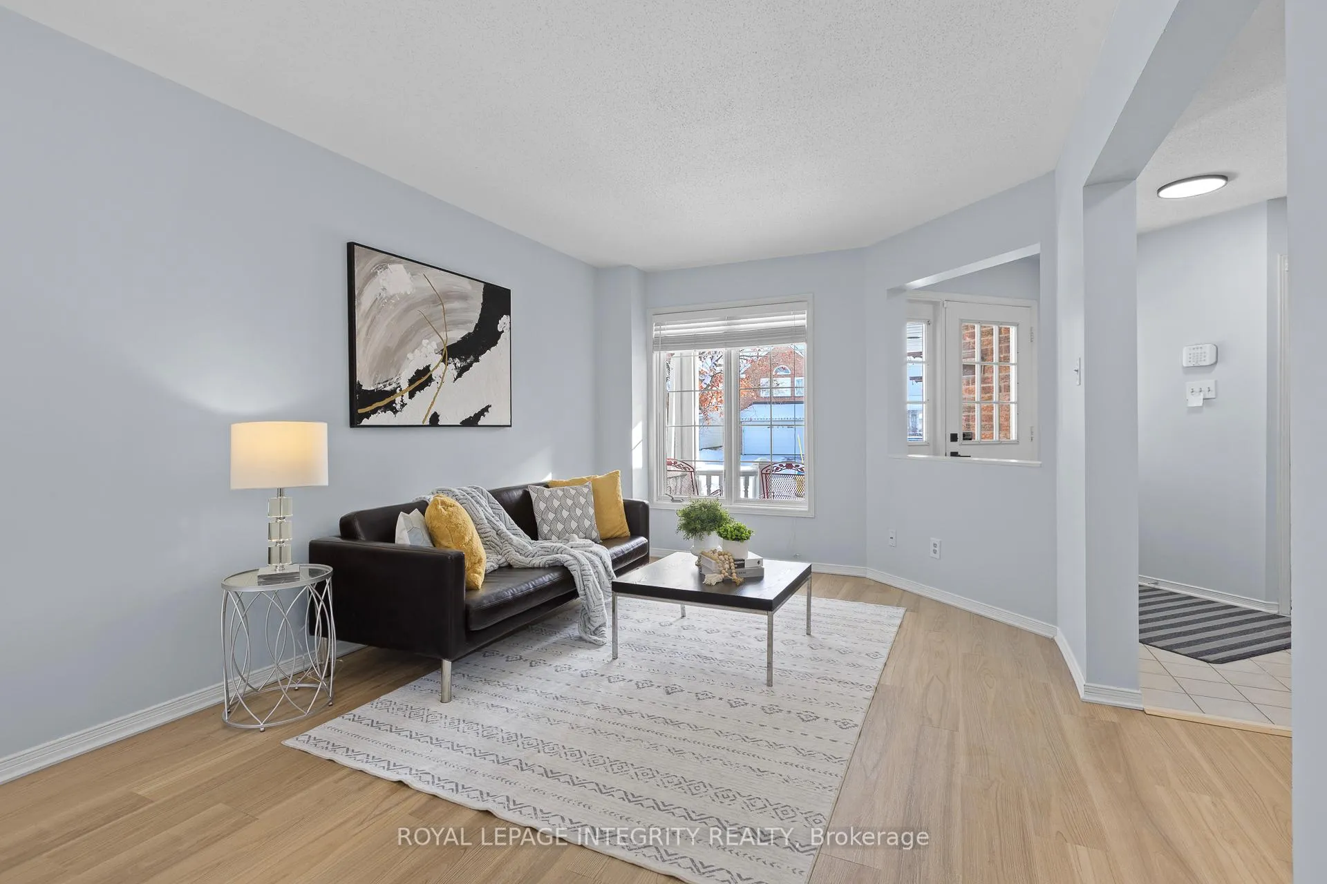 Photo 3 of 11 Royal Field Crescent, Ottawa, Barrhaven - Longfields — HOMEH