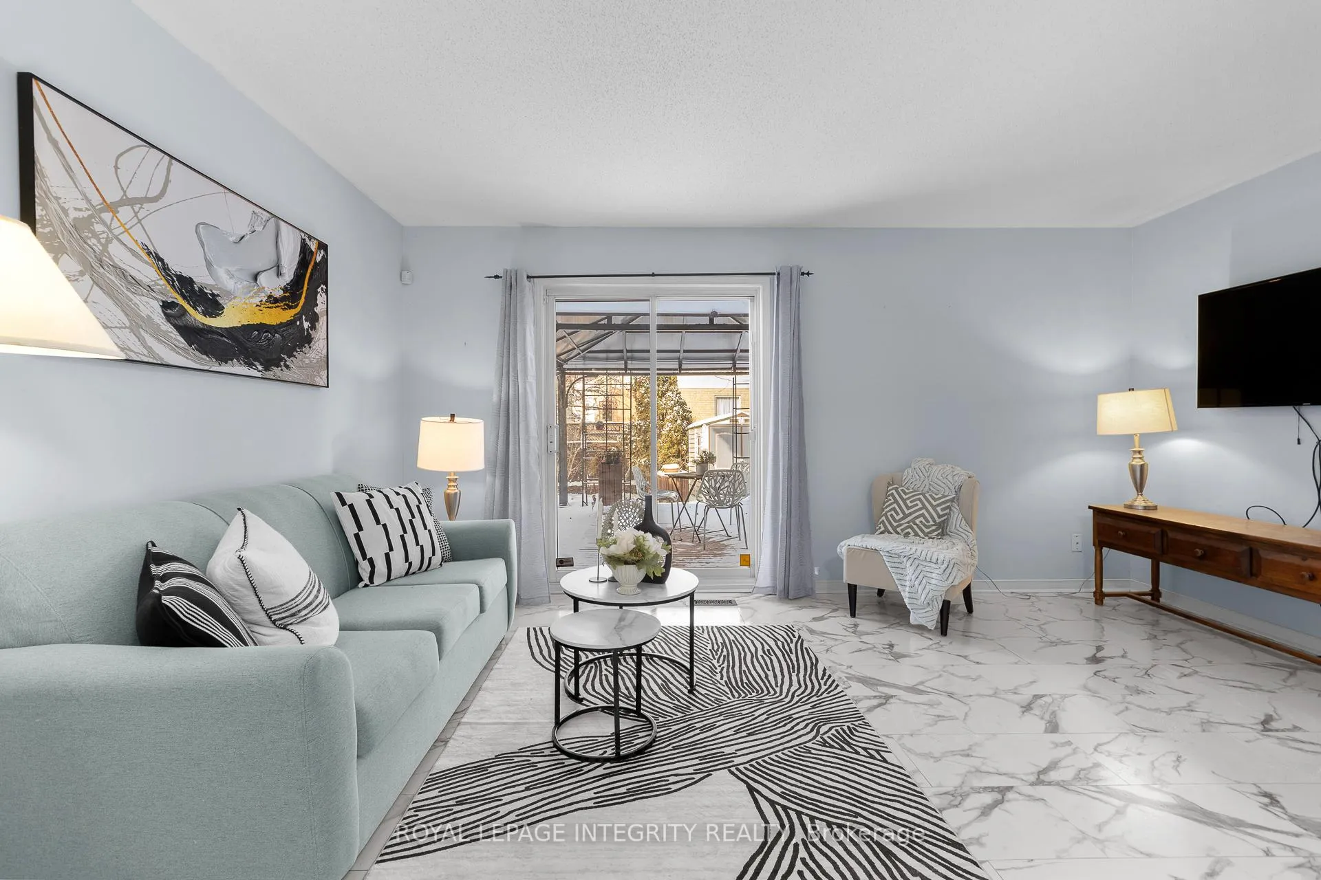 Photo 8 of 11 Royal Field Crescent, Ottawa, Barrhaven - Longfields — HOMEH