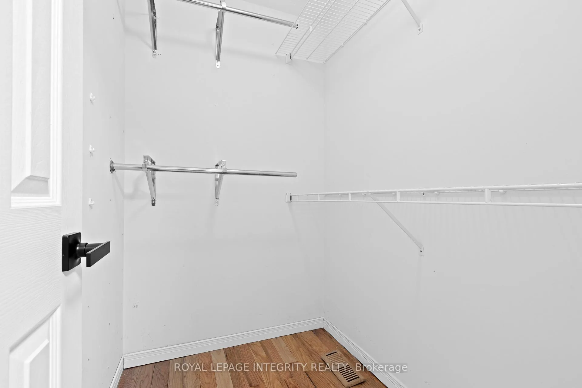 Photo 26 of 11 Royal Field Crescent, Ottawa, Barrhaven - Longfields — HOMEH