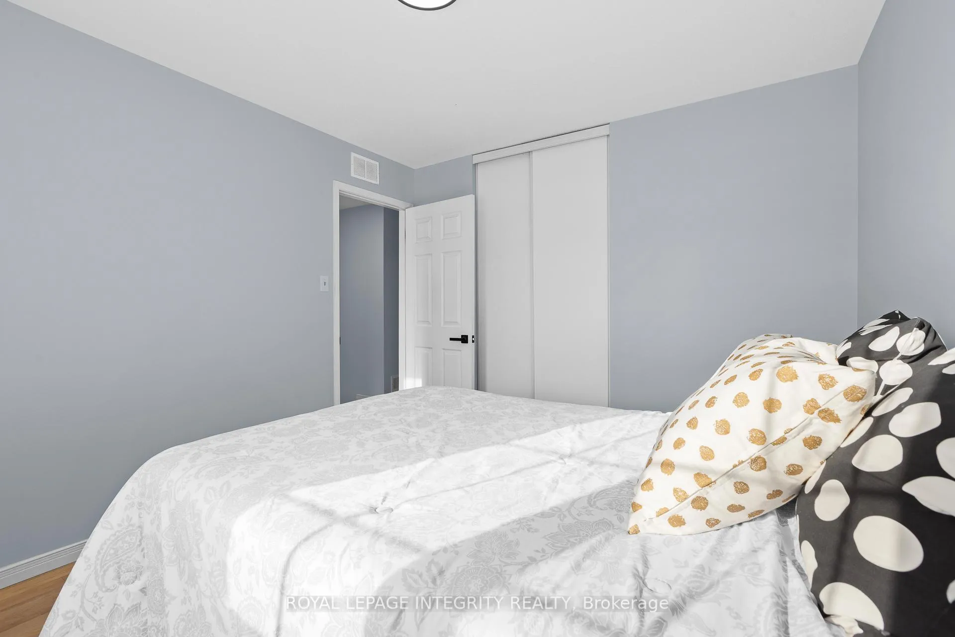 Photo 28 of 11 Royal Field Crescent, Ottawa, Barrhaven - Longfields — HOMEH