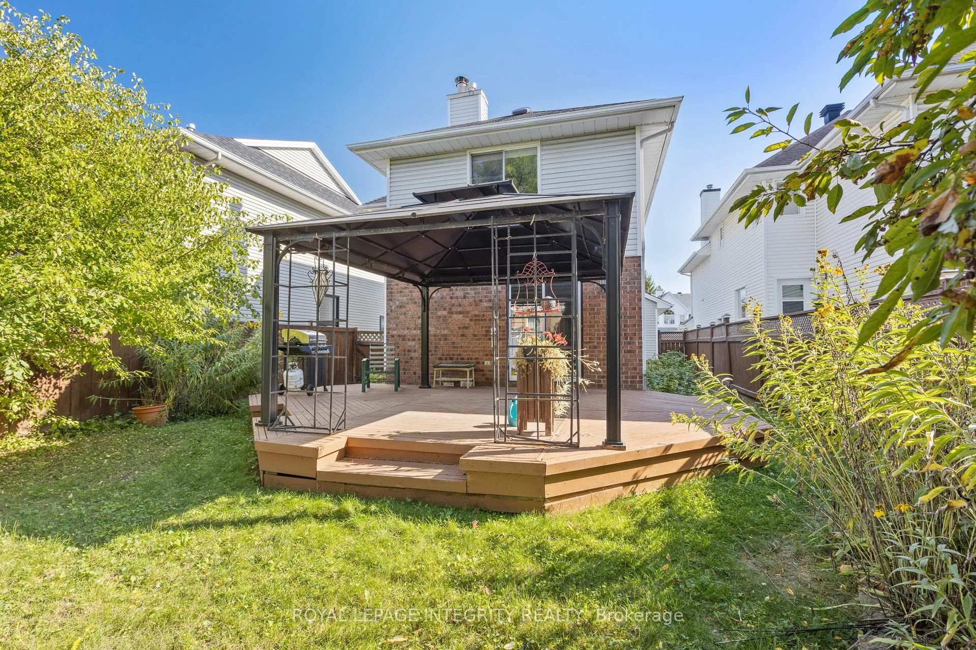 Photo 40 of 11 Royal Field Crescent, Ottawa, Barrhaven - Longfields — HOMEH