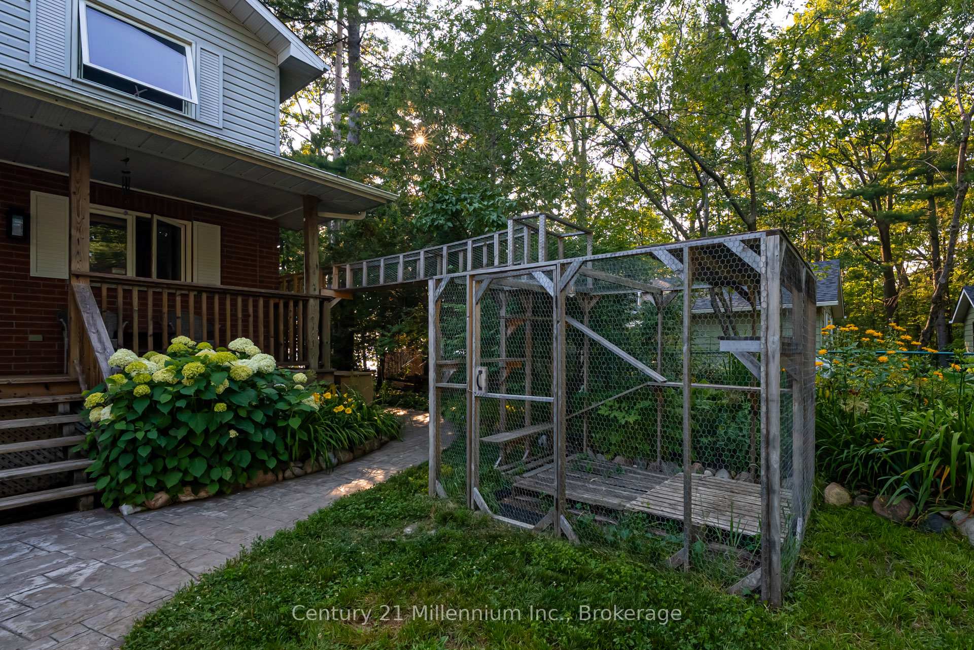Photo 3 of 8 Willow Drive, Tiny, Rural Tiny — HOMEH