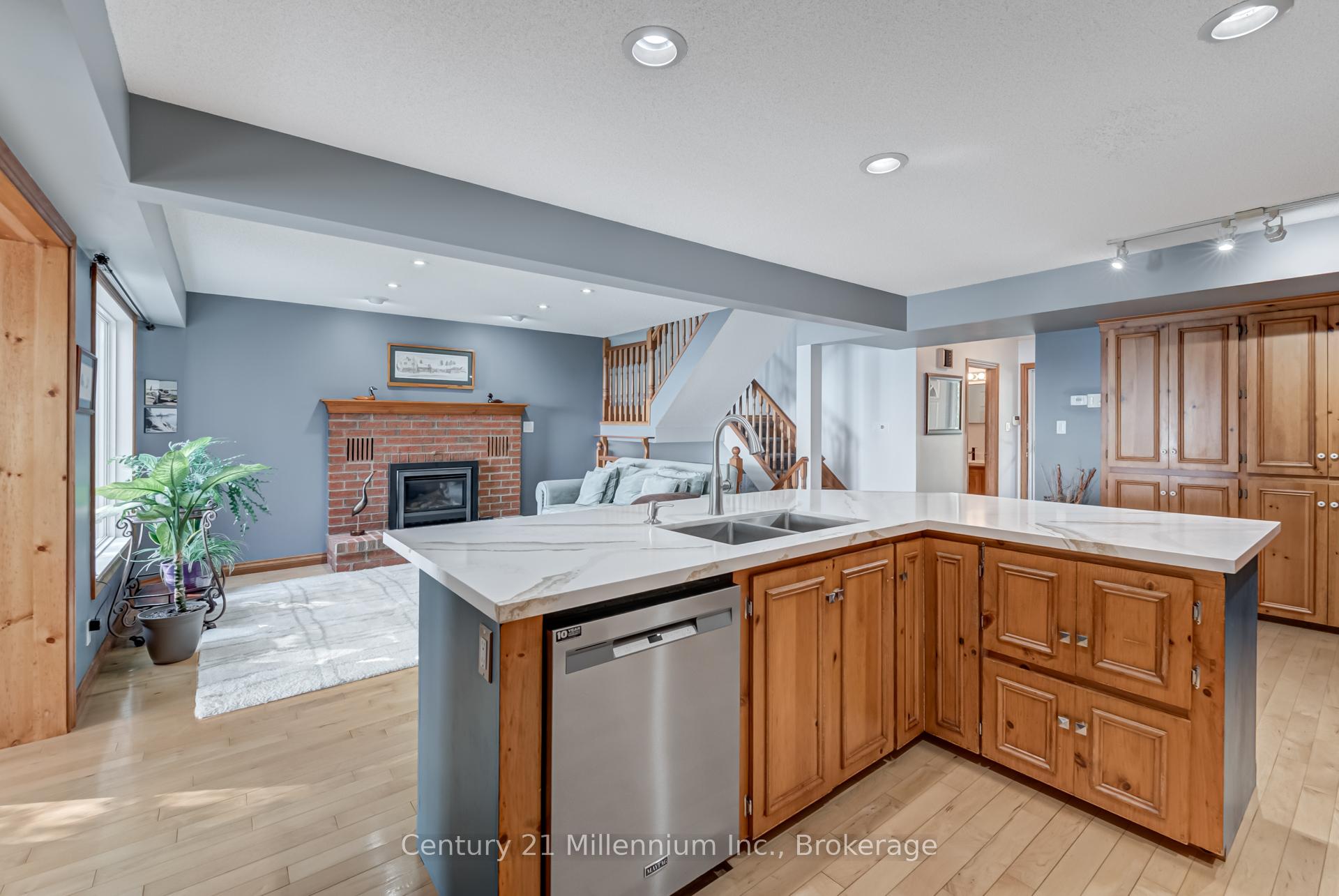 Photo 10 of 8 Willow Drive, Tiny, Rural Tiny — HOMEH