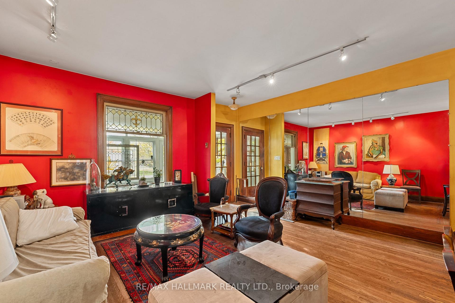 Photo 5 of 52 Sproat Avenue, Toronto, South Riverdale — HOMEH