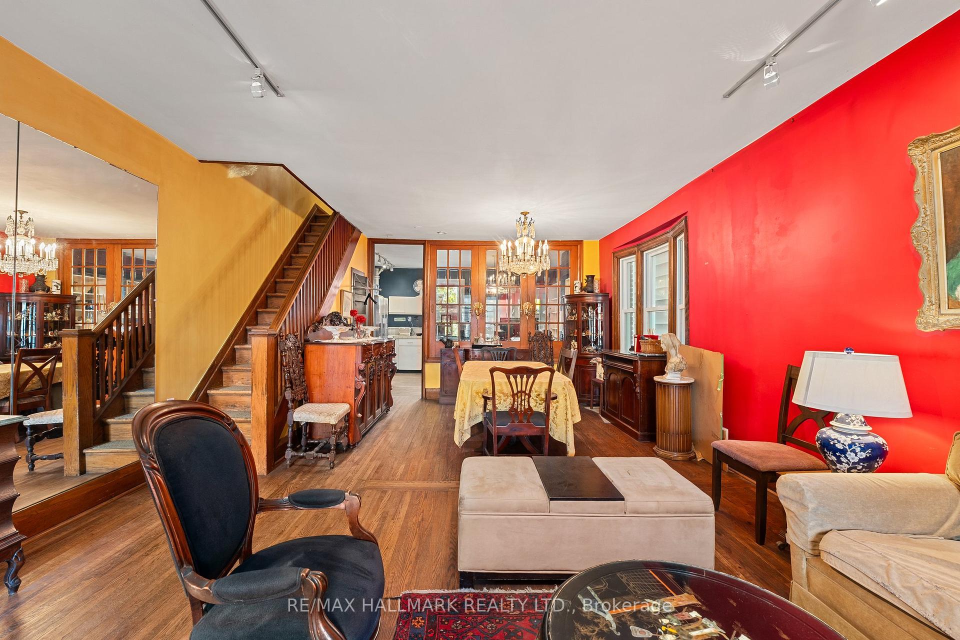 Photo 6 of 52 Sproat Avenue, Toronto, South Riverdale — HOMEH