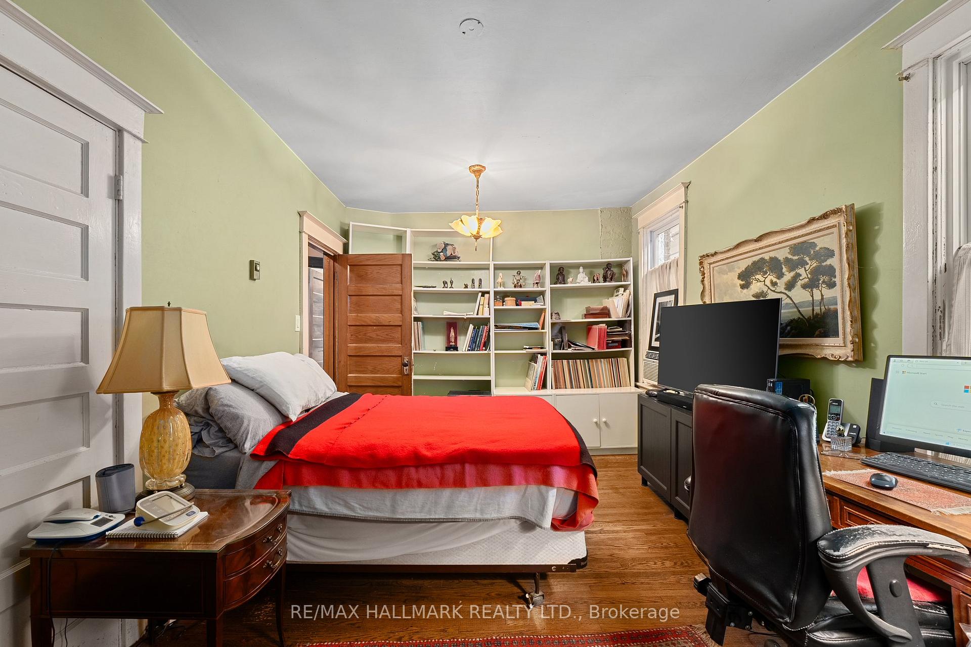 Photo 18 of 52 Sproat Avenue, Toronto, South Riverdale — HOMEH