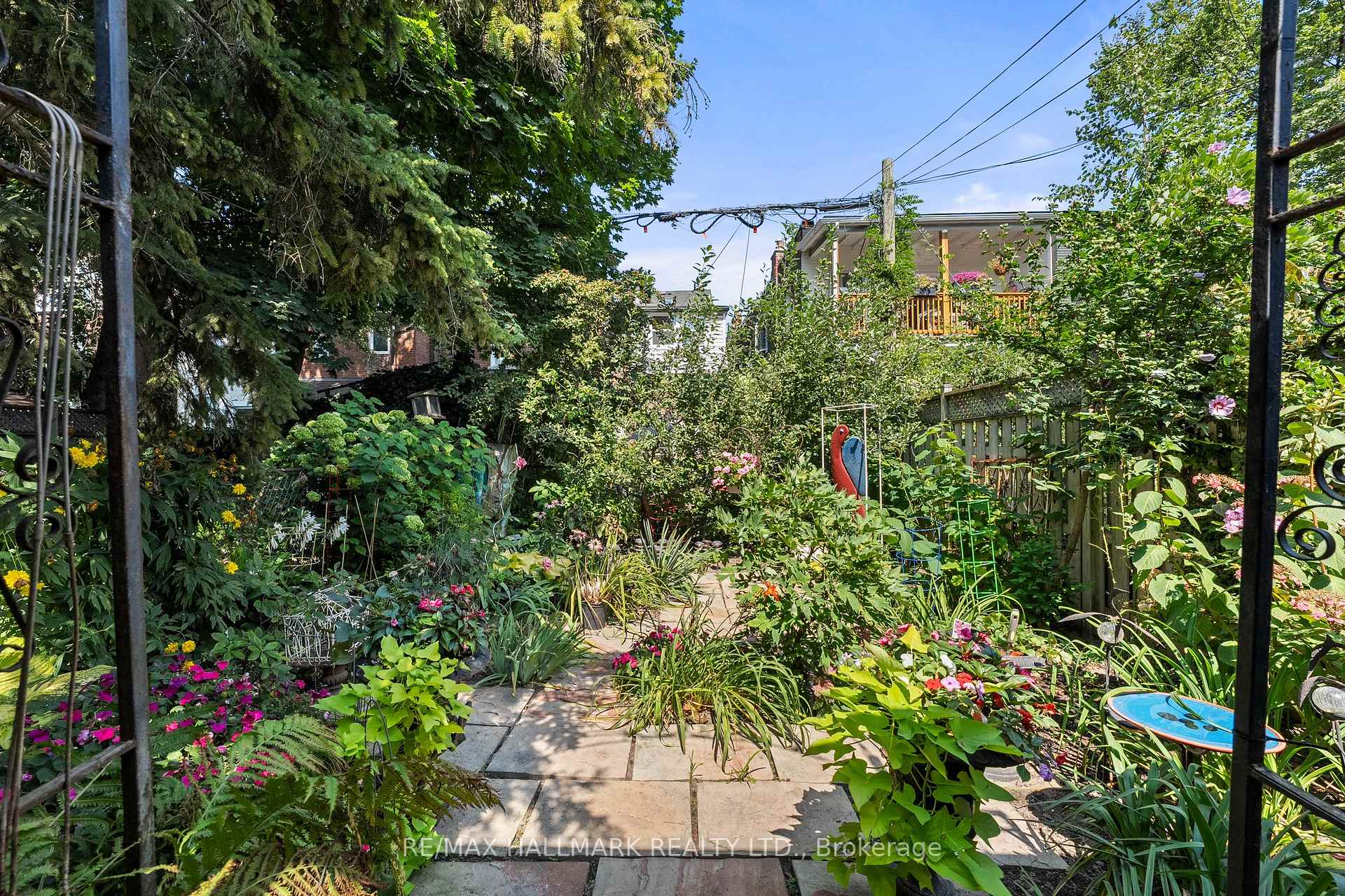 Photo 30 of 52 Sproat Avenue, Toronto, South Riverdale — HOMEH
