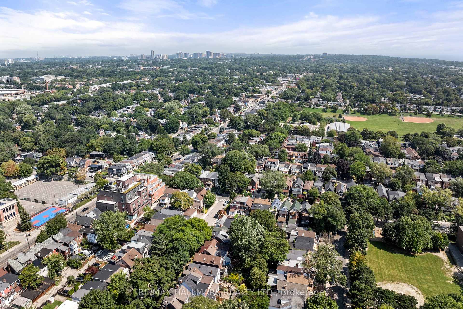 Photo 37 of 52 Sproat Avenue, Toronto, South Riverdale — HOMEH