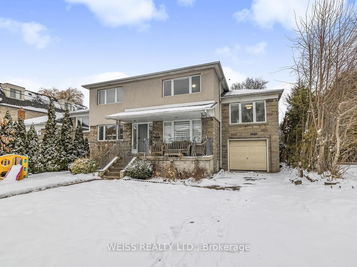 Front of 98 Frontenac Avenue