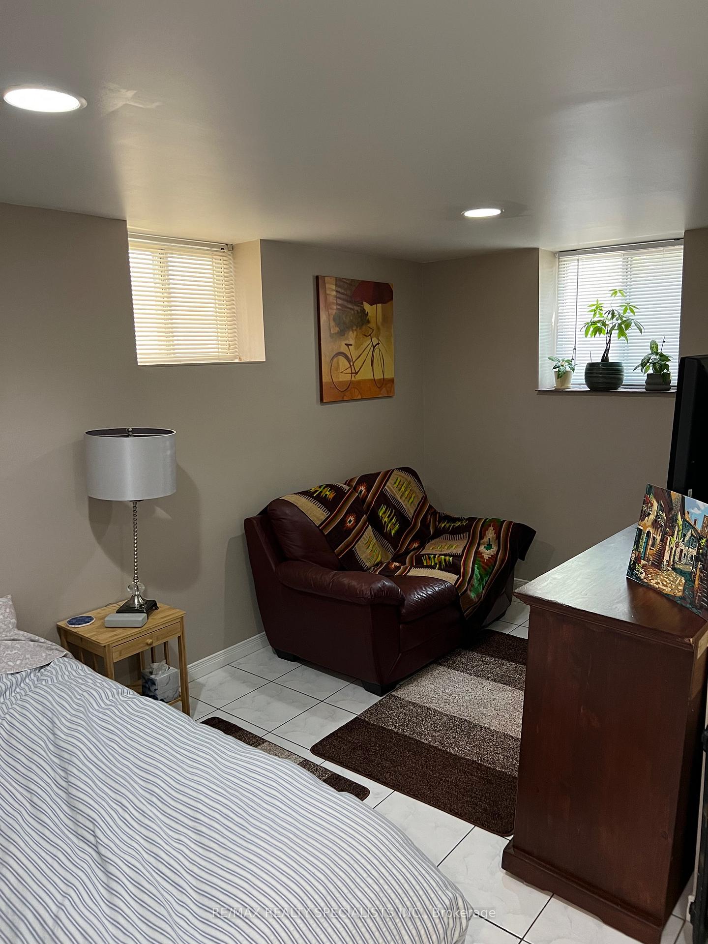 Photo 3 of Unit Lower Level, 336 Vaughan Road, Toronto, Humewood-Cedarvale — HOMEH
