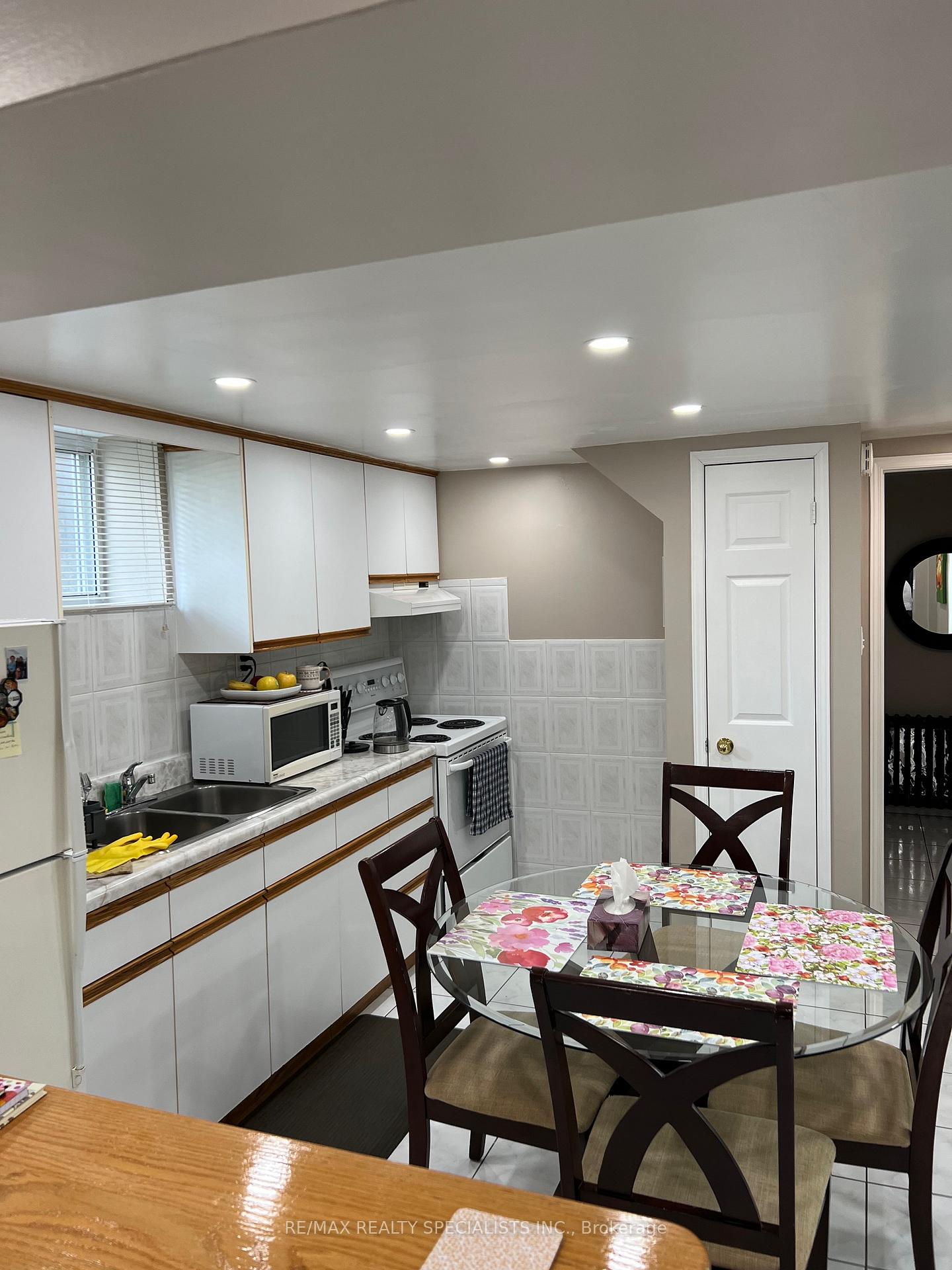 Photo 5 of Unit Lower Level, 336 Vaughan Road, Toronto, Humewood-Cedarvale — HOMEH