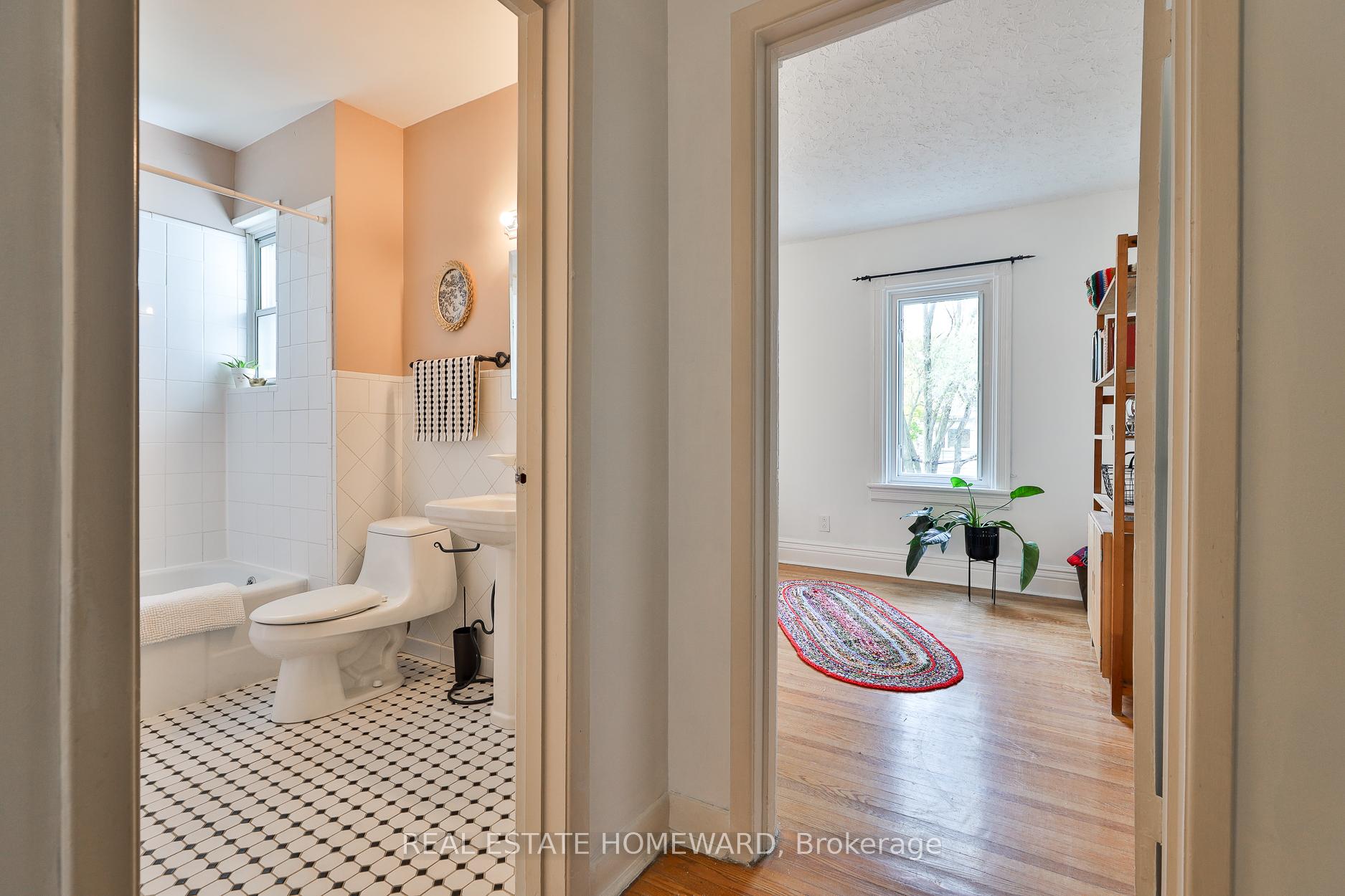 Photo 15 of 100 Caroline Avenue, Toronto, South Riverdale — HOMEH