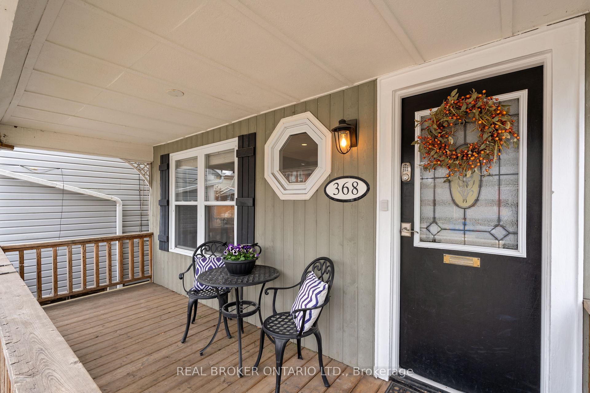 Photo 3 of 368 Cedarvale Avenue, Toronto, Woodbine-Lumsden — HOMEH