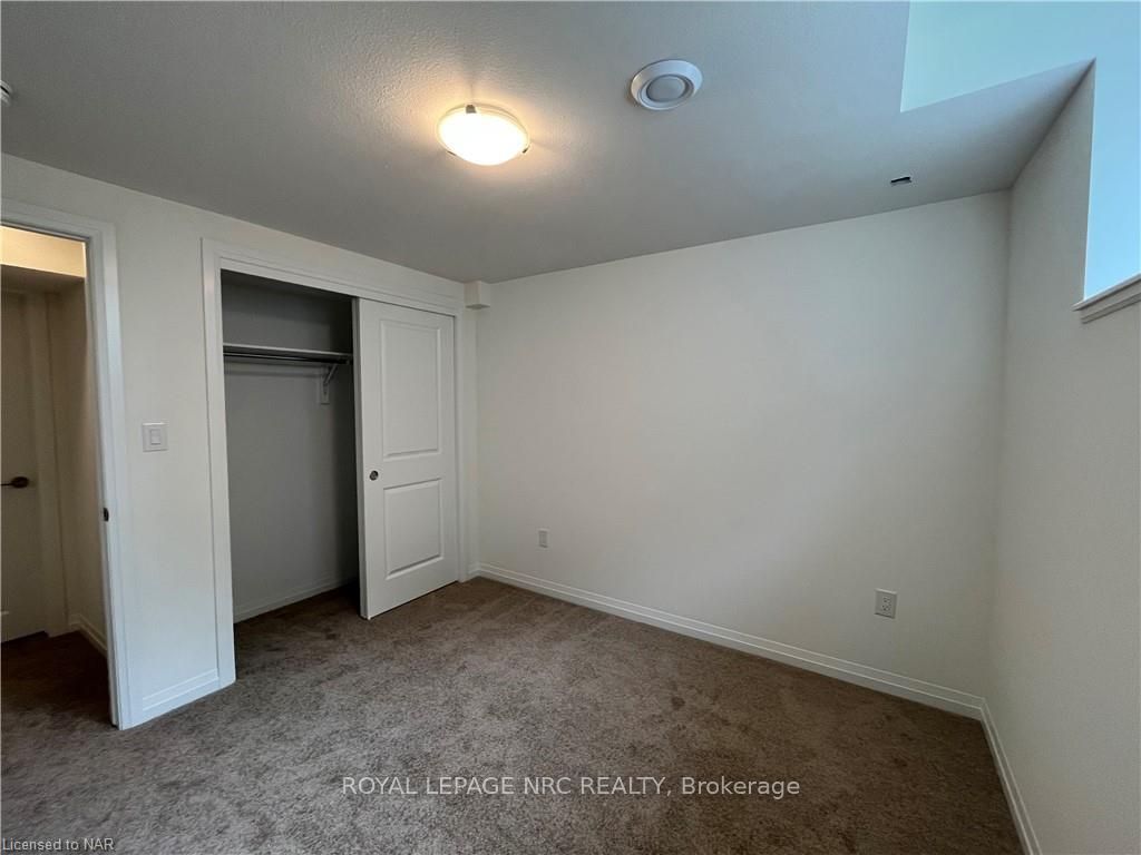 Photo 6 of Unit bsmt, 225 Bur Oak Drive, Thorold, Confederation Heights — HOMEH