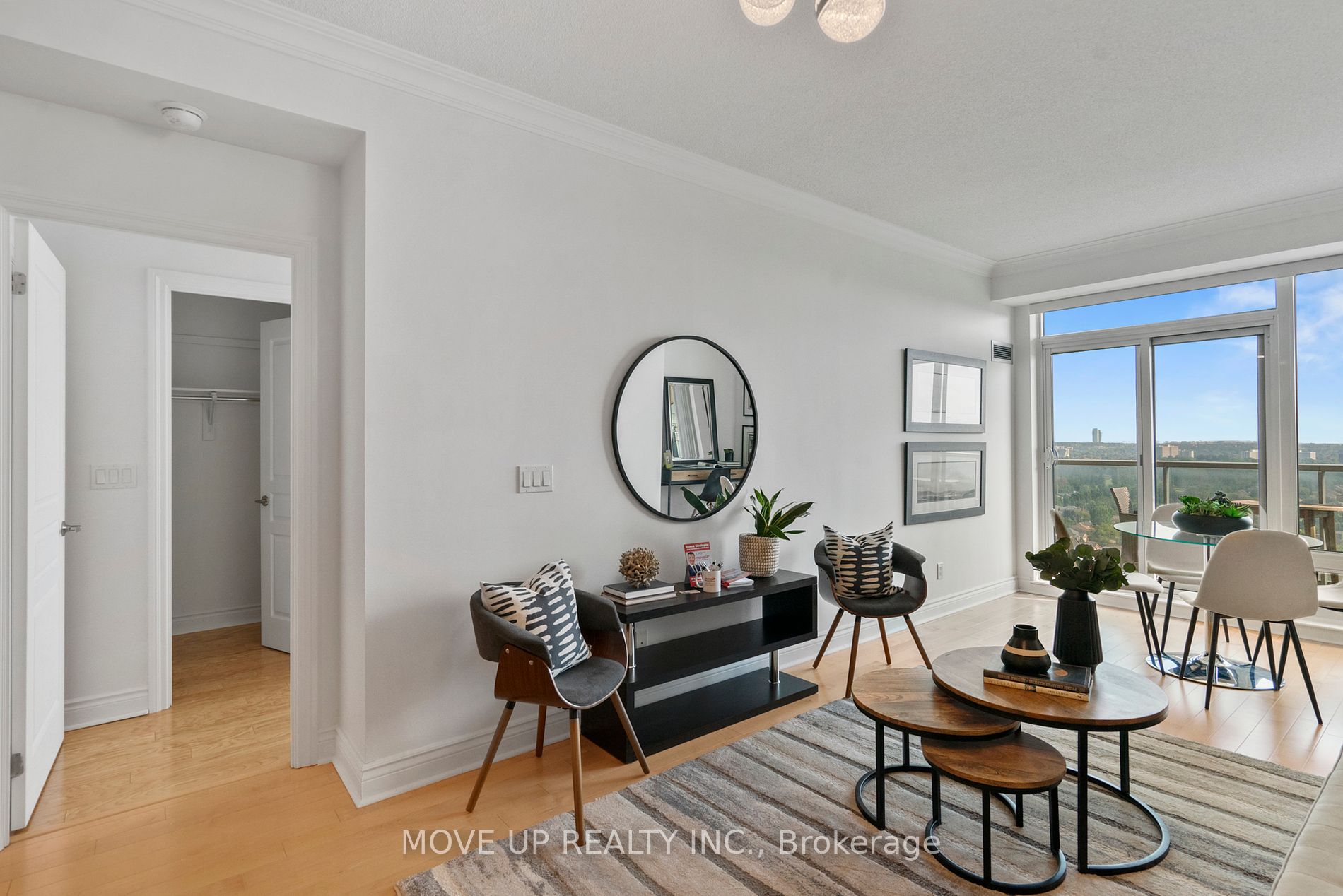 Photo 10 of Unit 2005, 7 North Park Road, Vaughan, Beverley Glen — HOMEH