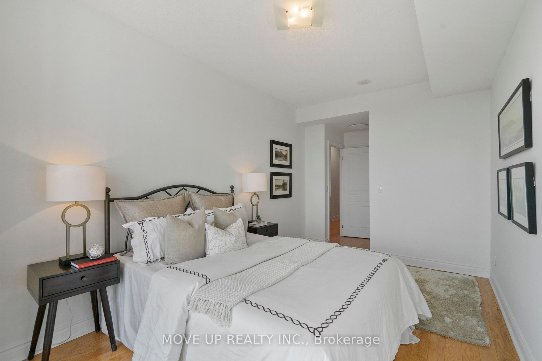 Photo 22 of Unit 2005, 7 North Park Road, Vaughan, Beverley Glen — HOMEH
