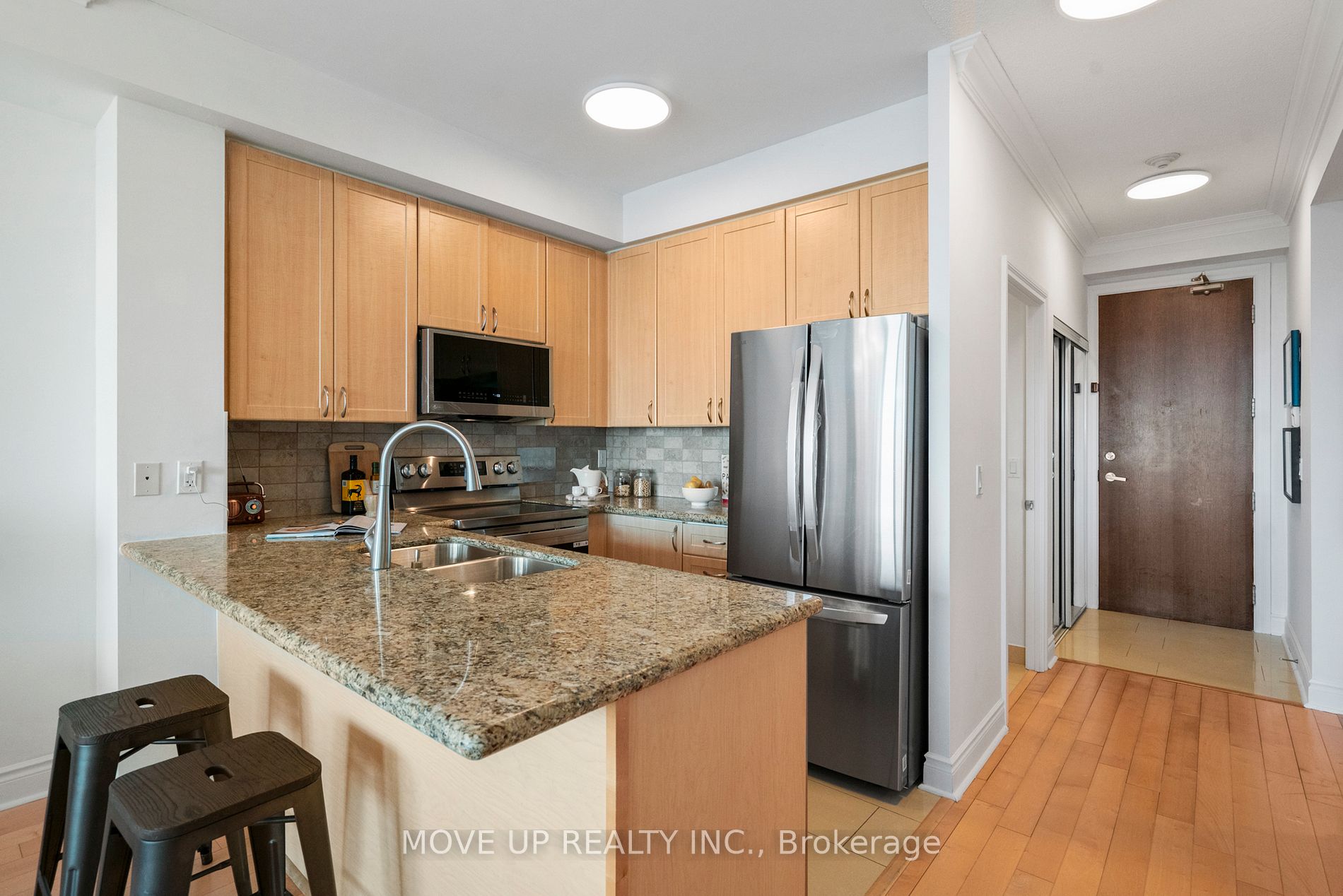 Photo 4 of Unit 2005, 7 North Park Road, Vaughan, Beverley Glen — HOMEH