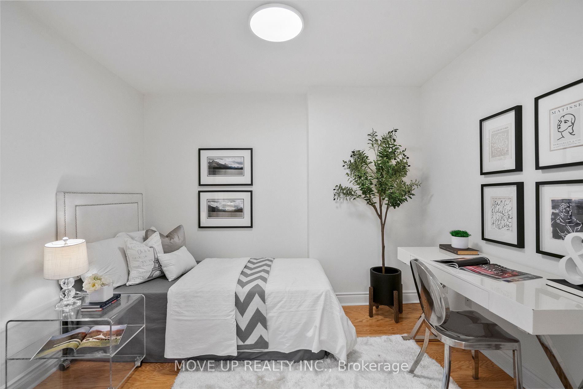 Photo 16 of Unit 2005, 7 North Park Road, Vaughan, Beverley Glen — HOMEH