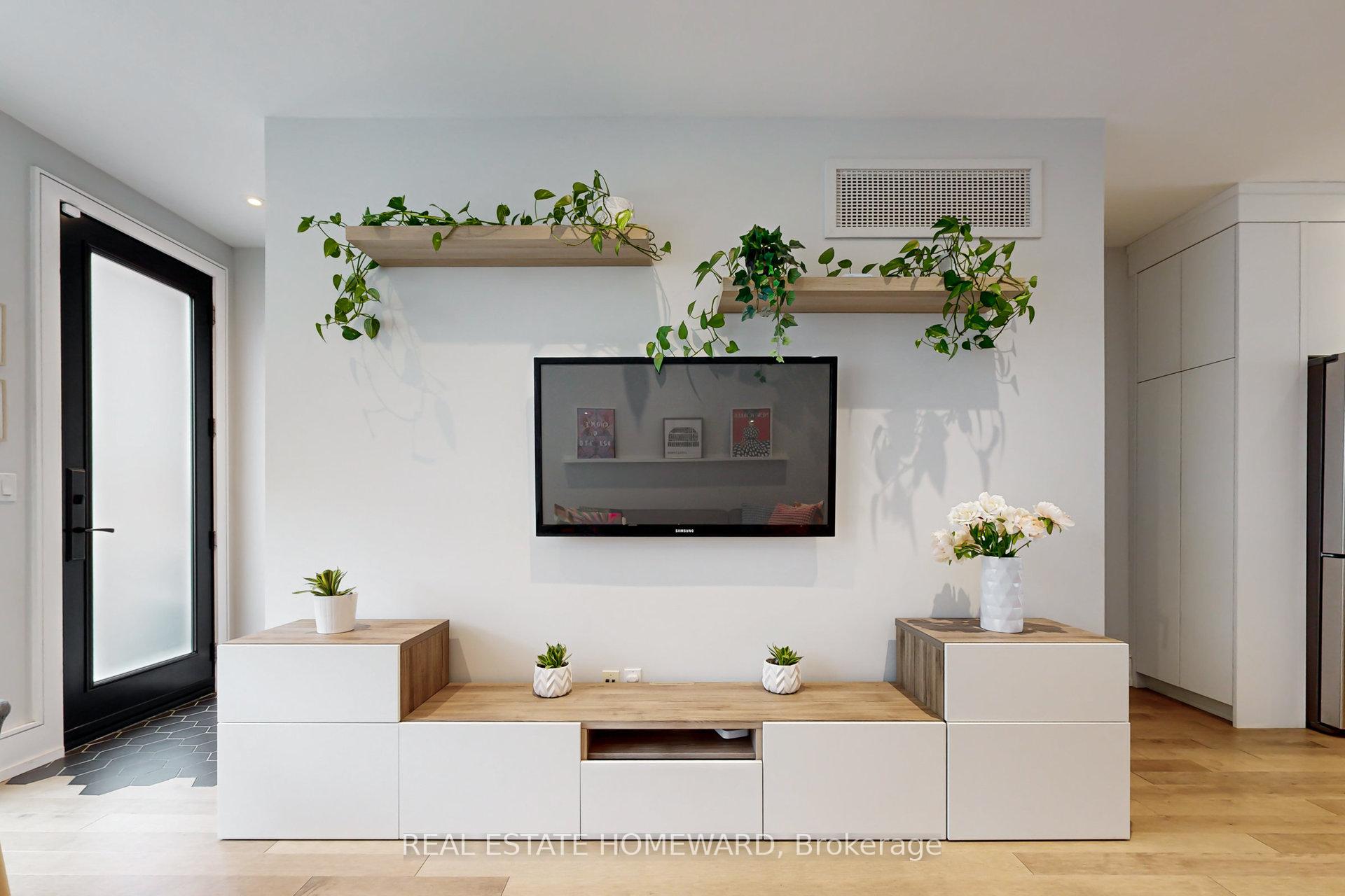 Photo 6 of 44 Endean Avenue, Toronto, South Riverdale — HOMEH