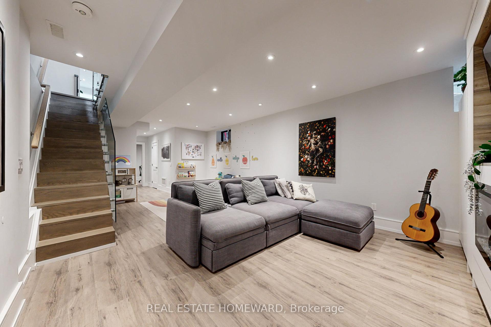 Photo 27 of 44 Endean Avenue, Toronto, South Riverdale — HOMEH