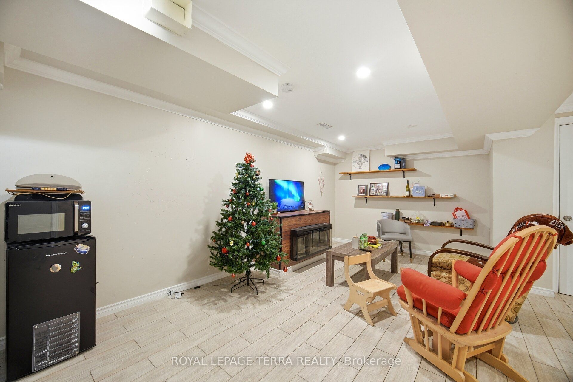 Photo 86 of 44 Carruthers Crescent, Barrie, Grove East — HOMEH