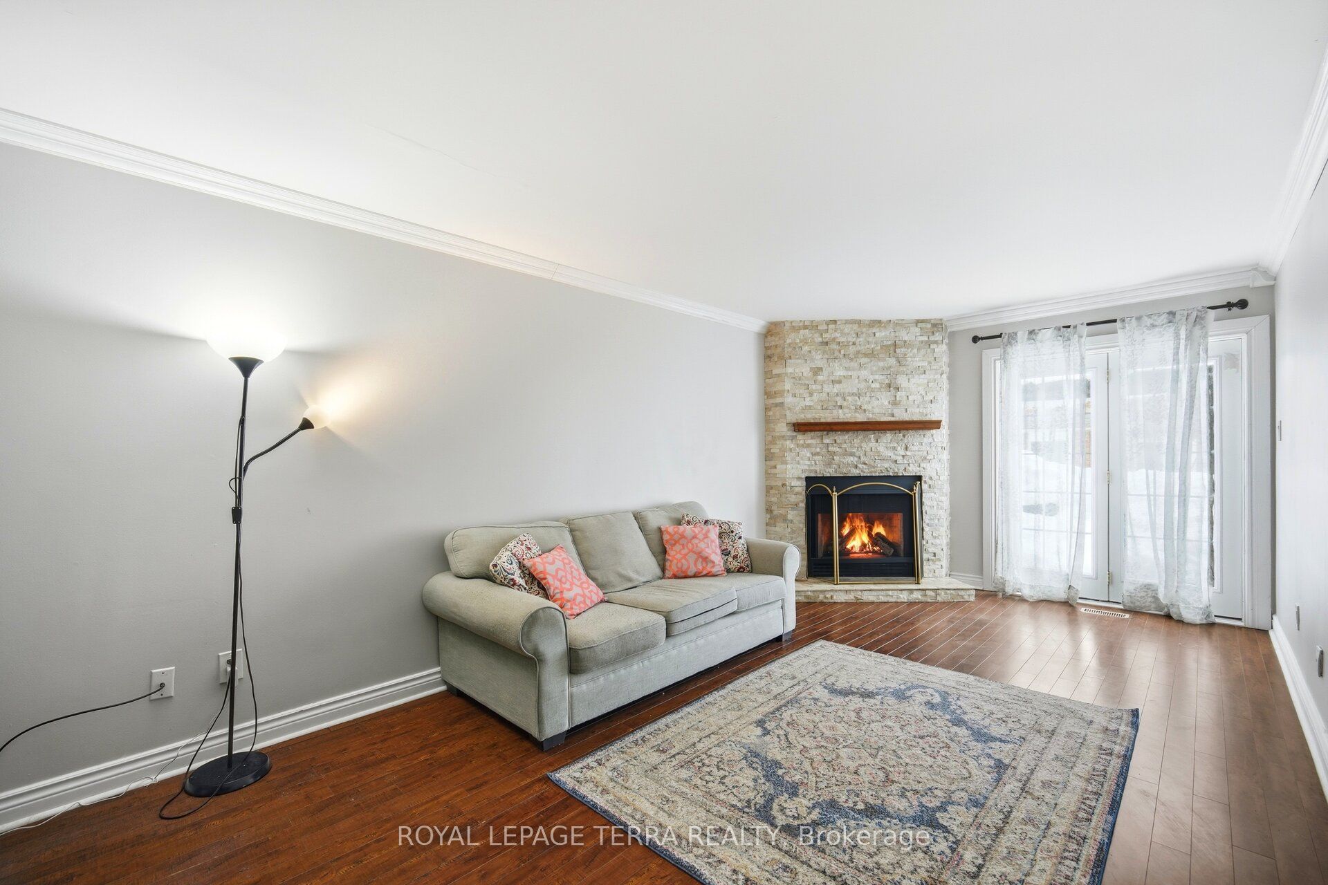 Photo 65 of 44 Carruthers Crescent, Barrie, Grove East — HOMEH