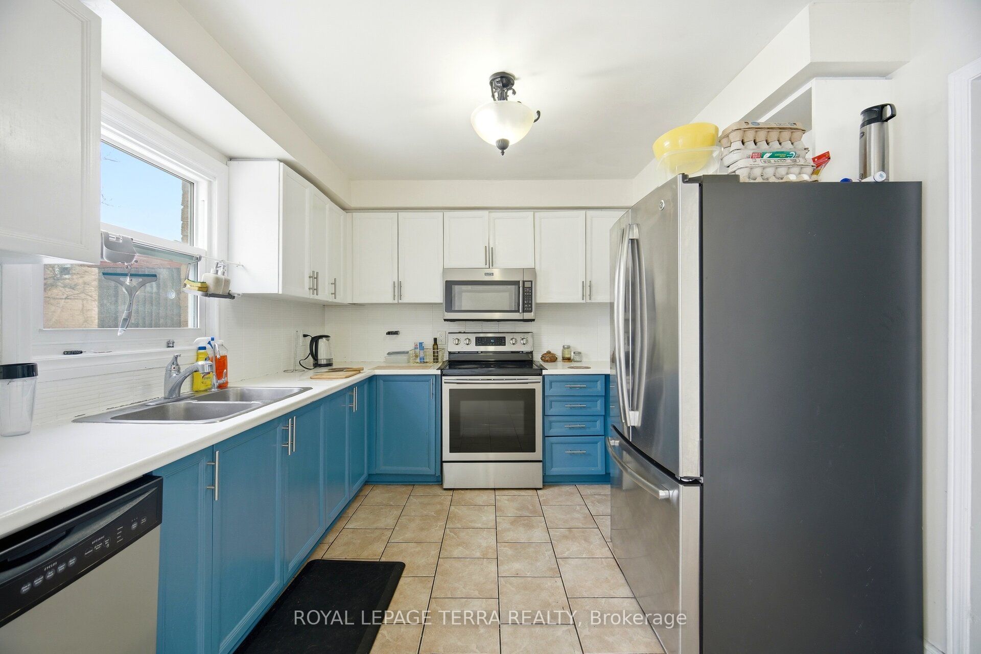 Photo 61 of 44 Carruthers Crescent, Barrie, Grove East — HOMEH
